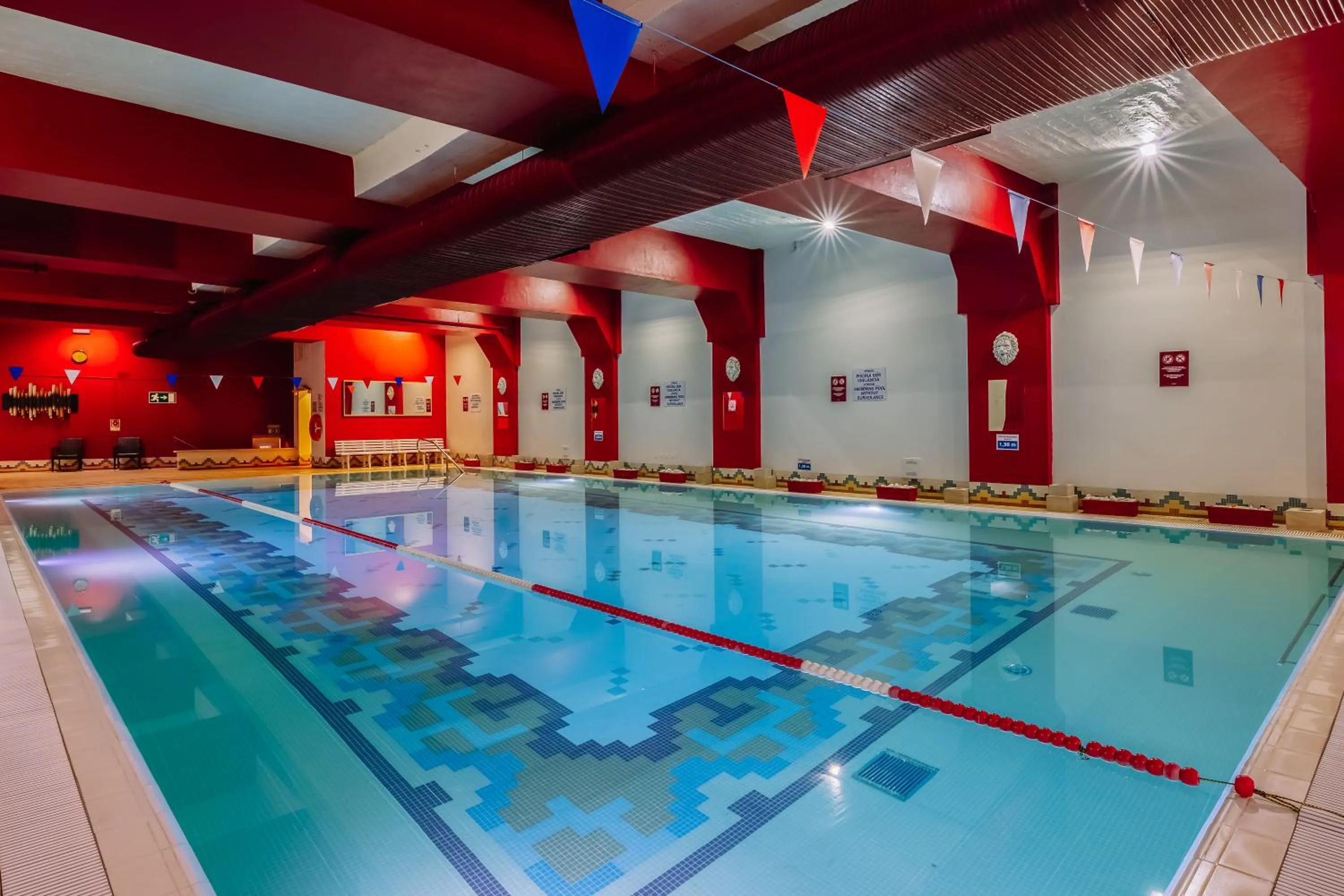 Swimming pool in Grand Muthu Oura View Beach Club
