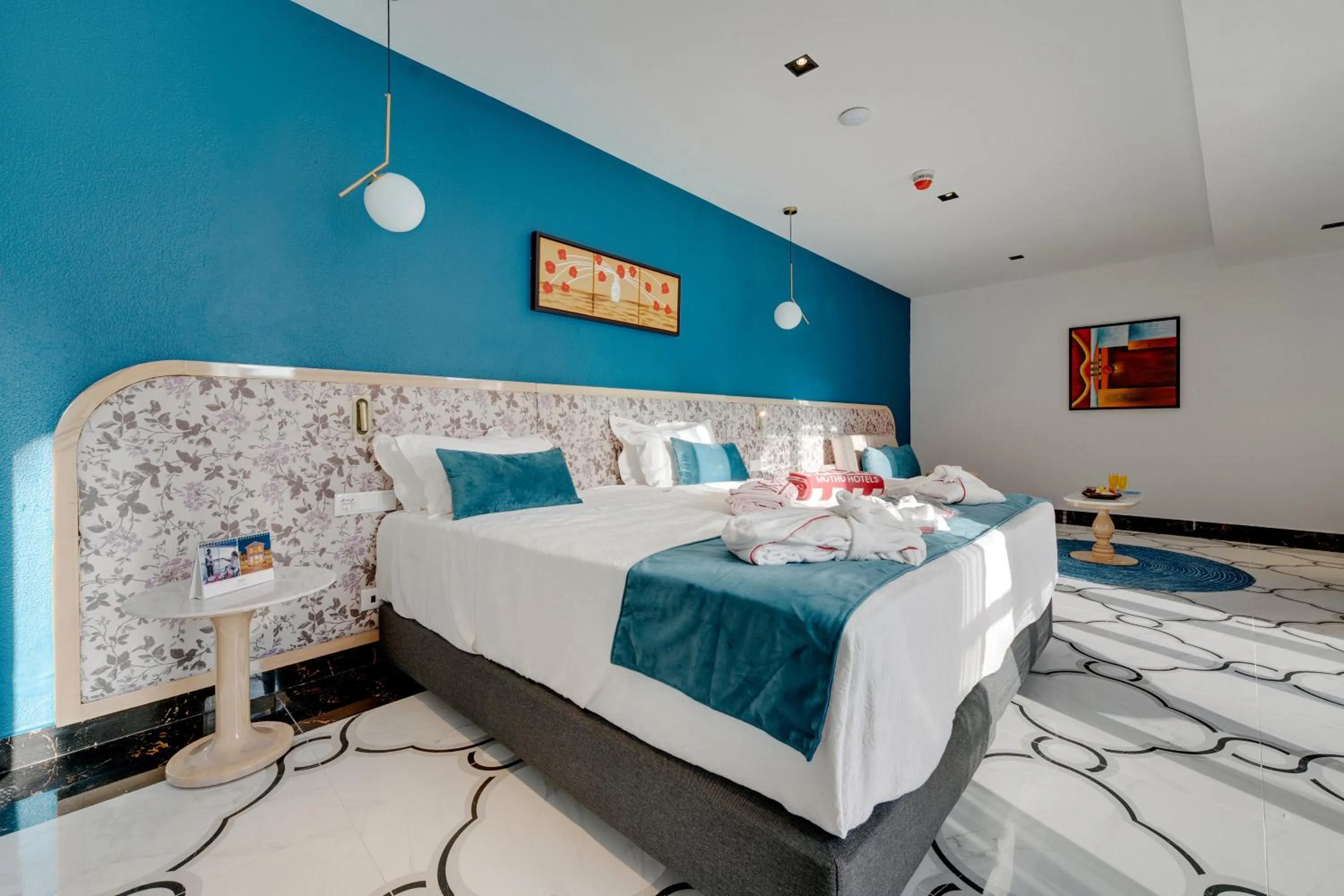 Bed in Grand Muthu Oura View Beach Club