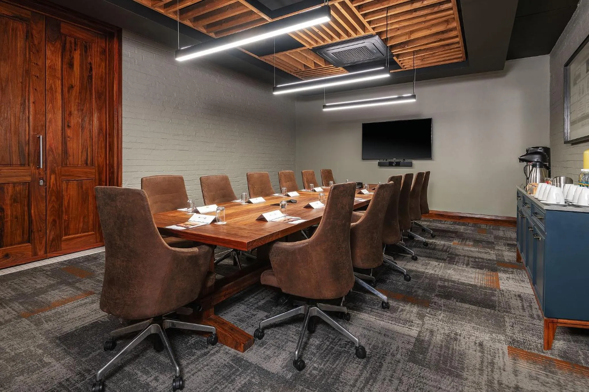 Meeting/conference room in Midgard