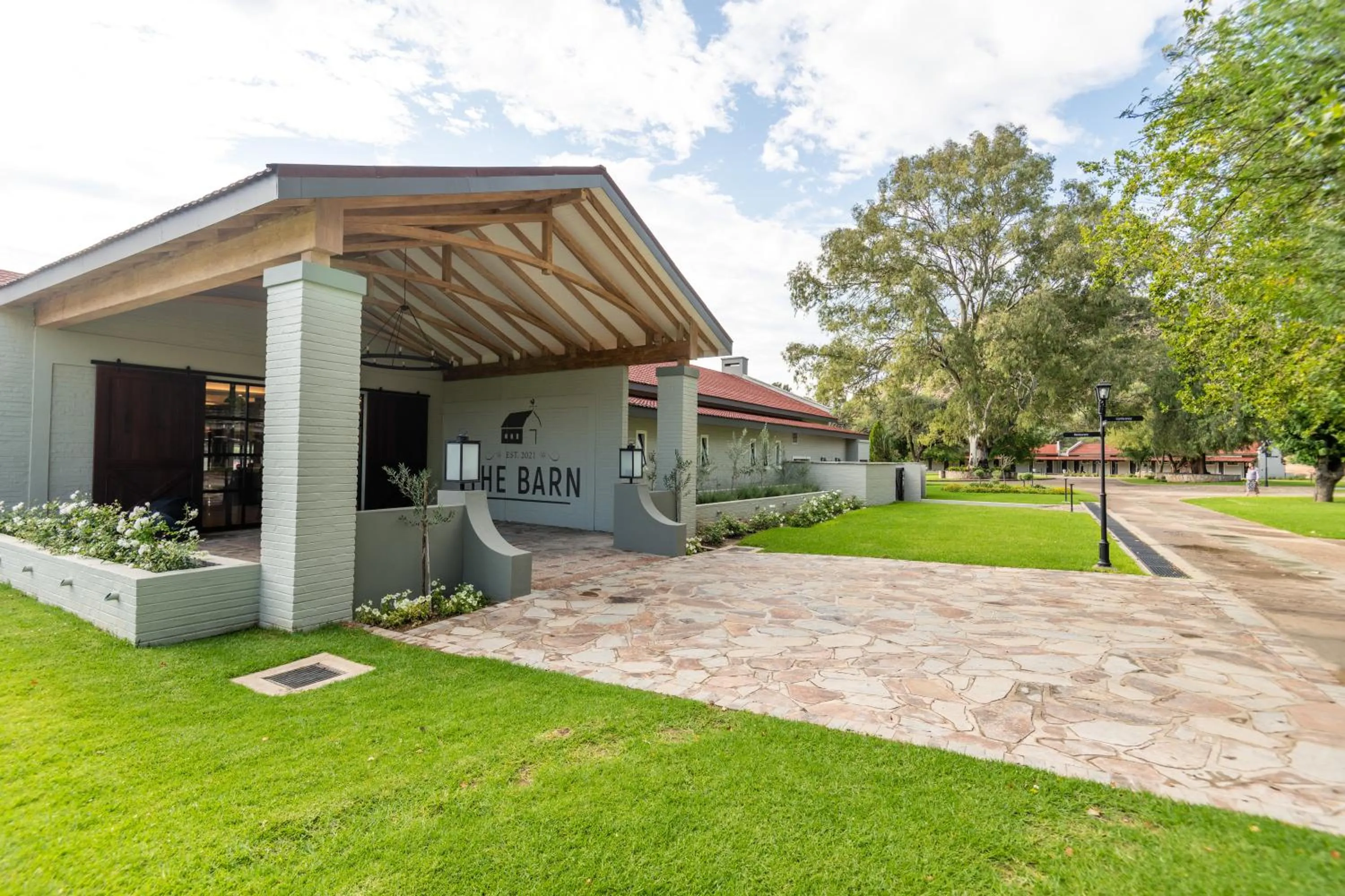 Property building in Midgard