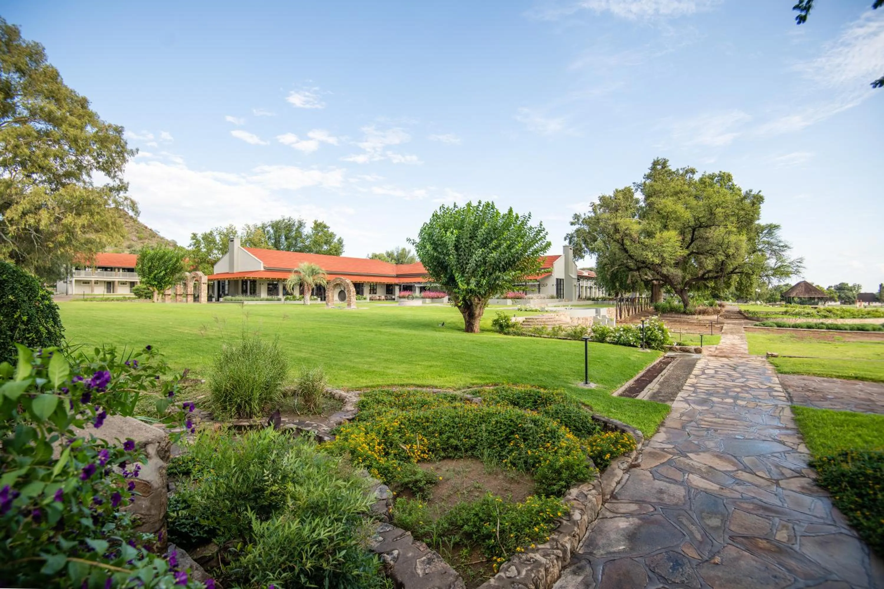 Property building in Midgard