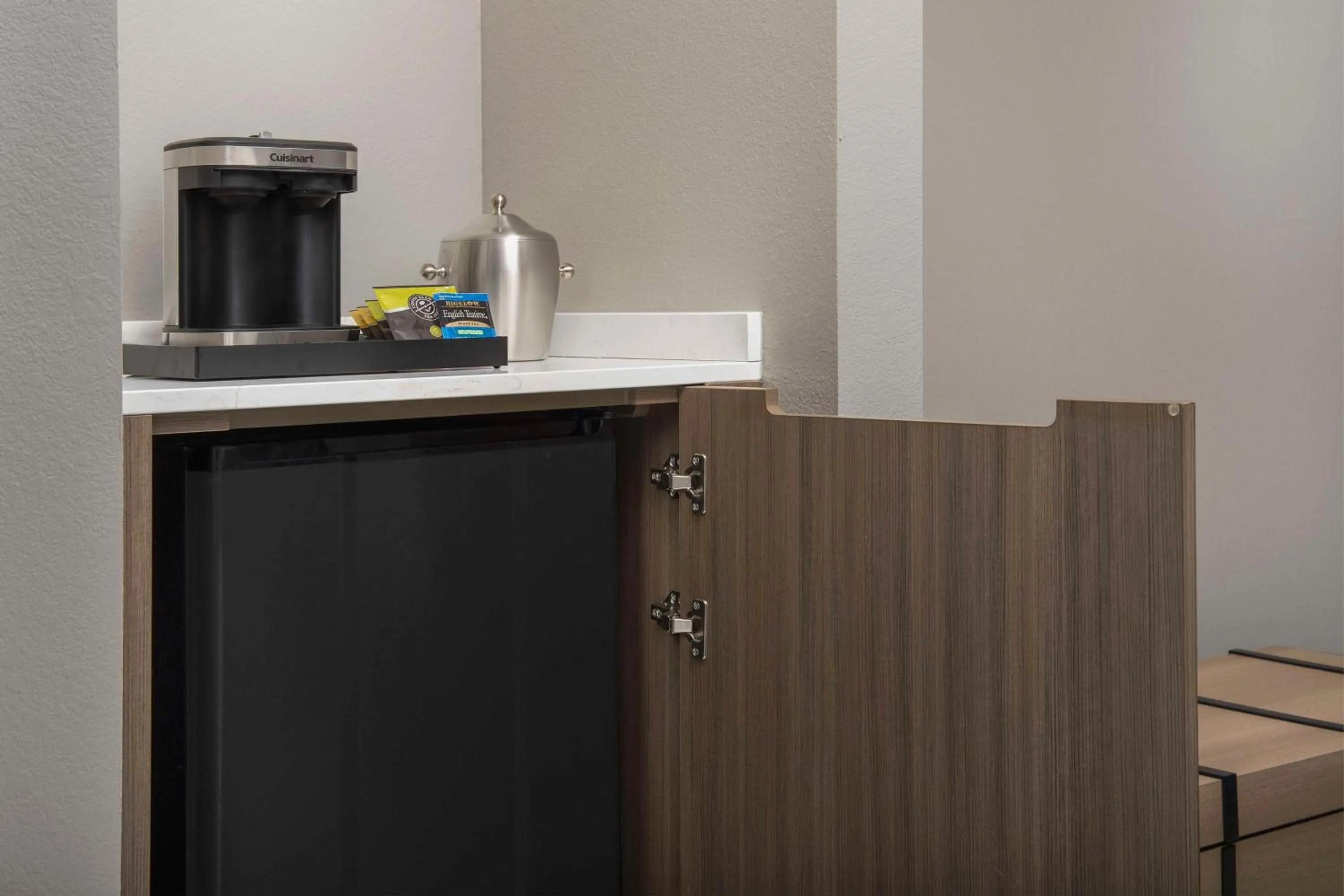 Photo of the whole room in Doubletree by Hilton Chattanooga Hamilton Place