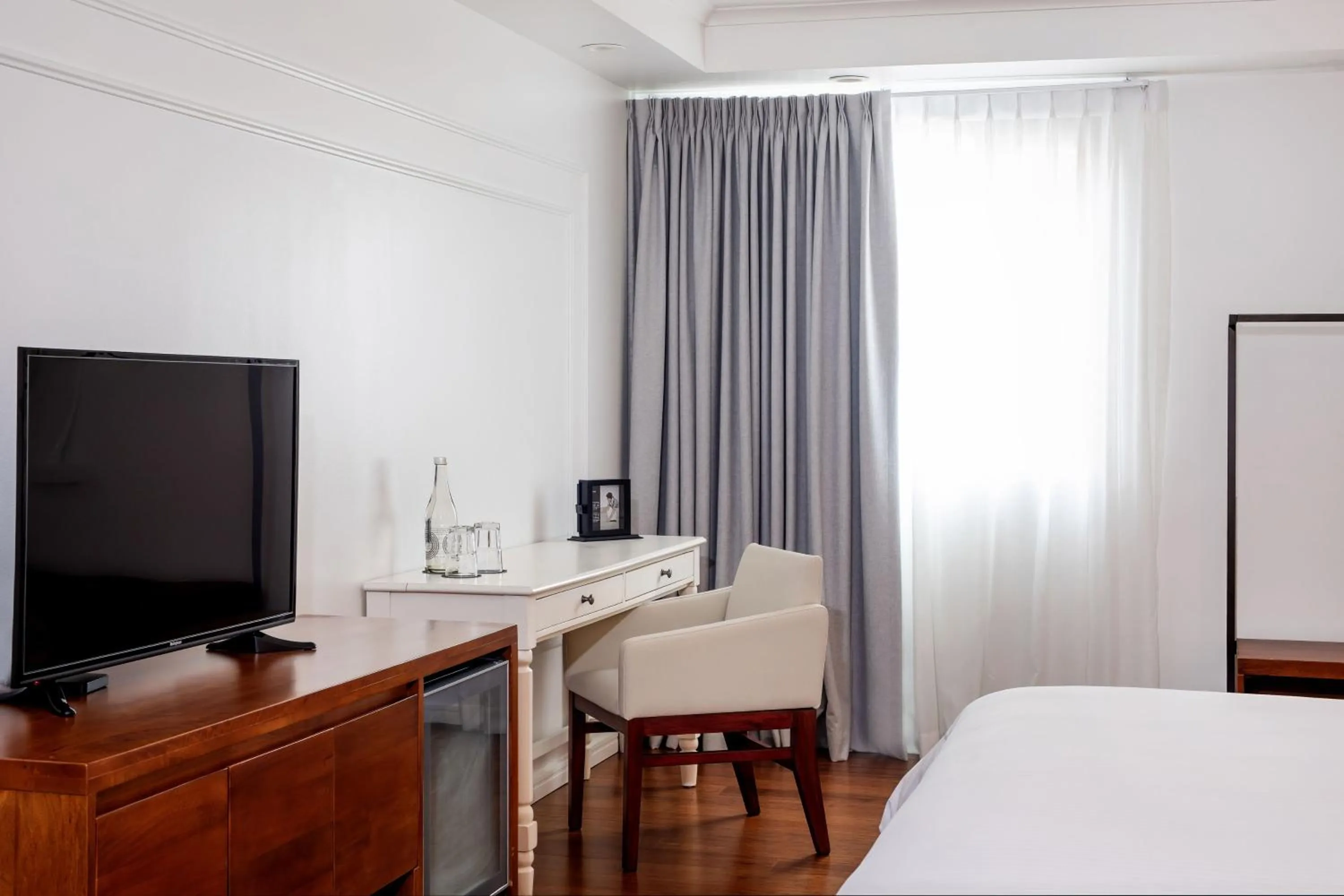 Photo of the whole room, Bed in Hotel Presidente