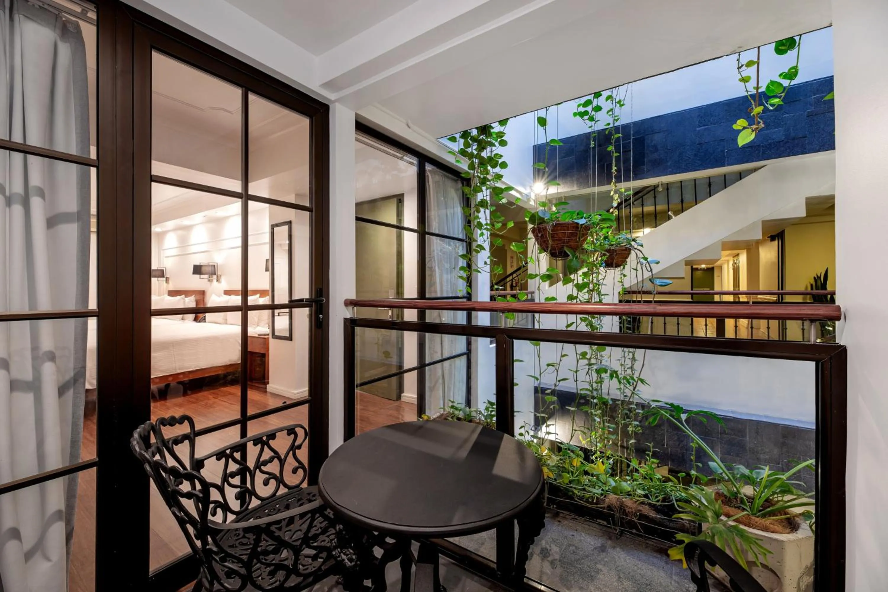 Seating area in Hotel Presidente