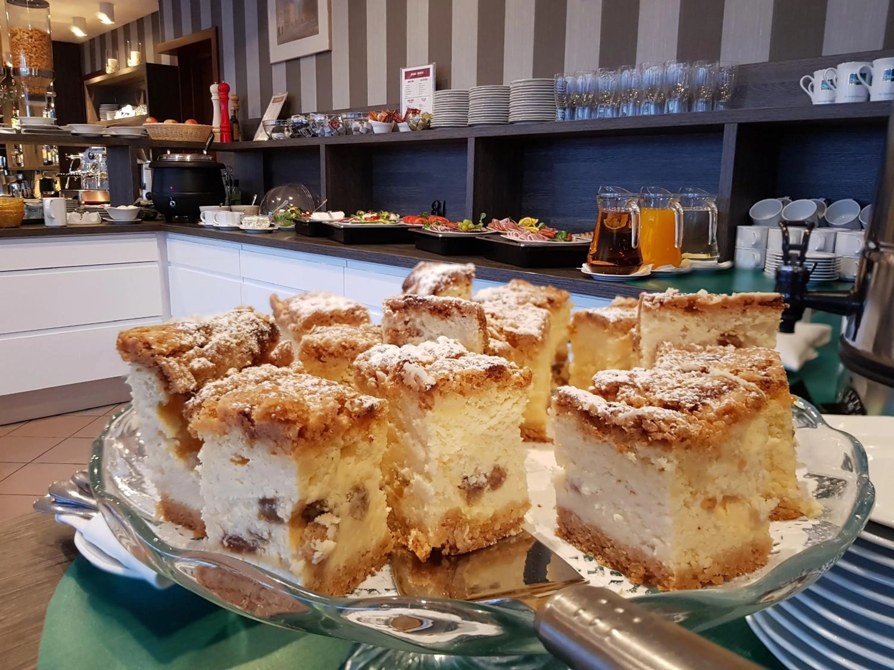 Breakfast in Hotel Trojka