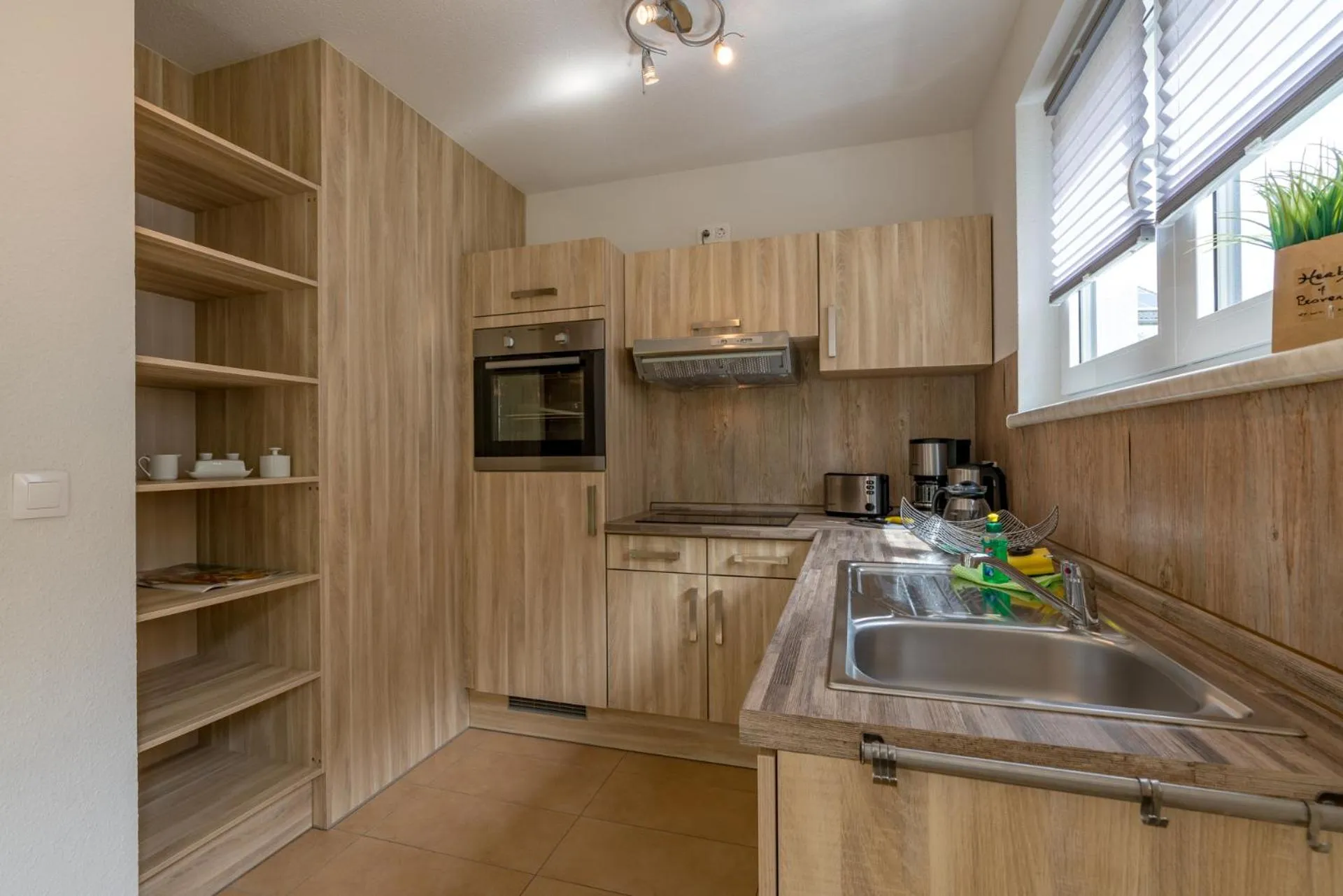 Kitchen or kitchenette in Ferienpark Rübezahl am Müggelsee