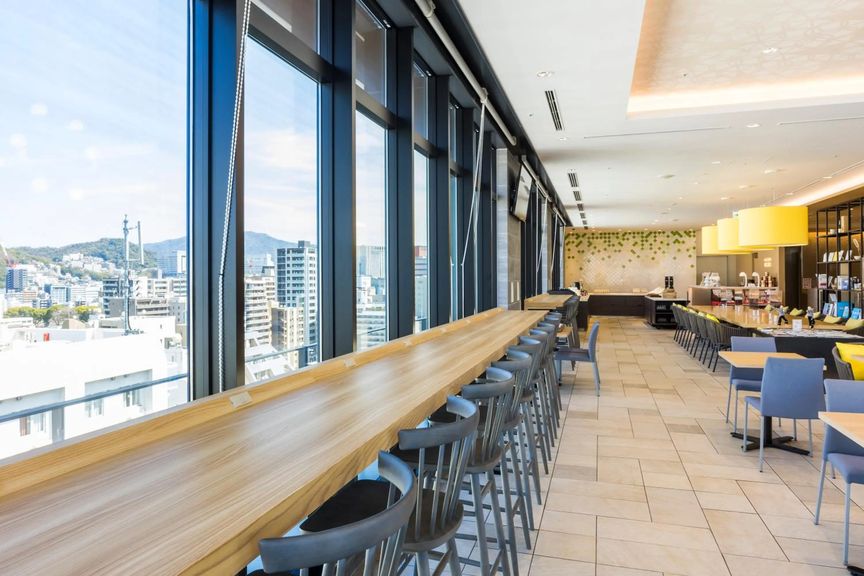 Communal lounge/ TV room in Hotel Intergate Hiroshima