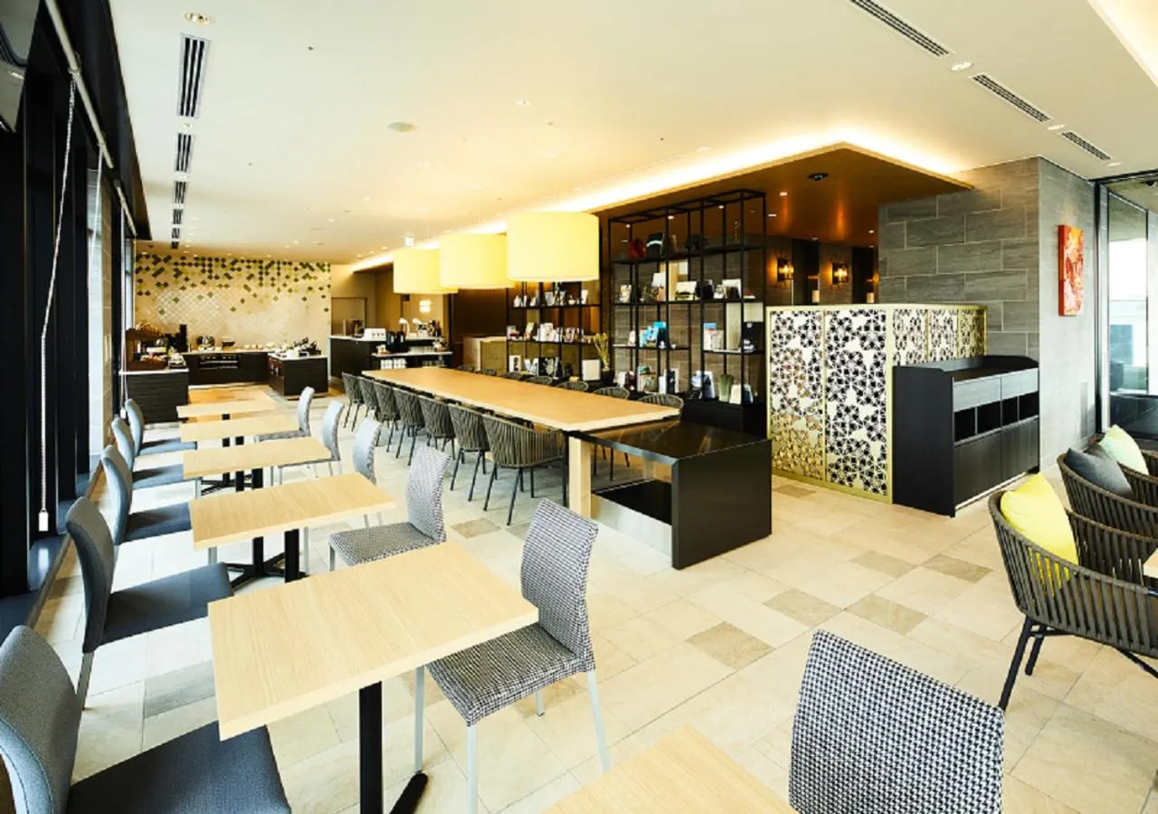 Communal lounge/ TV room in Hotel Intergate Hiroshima