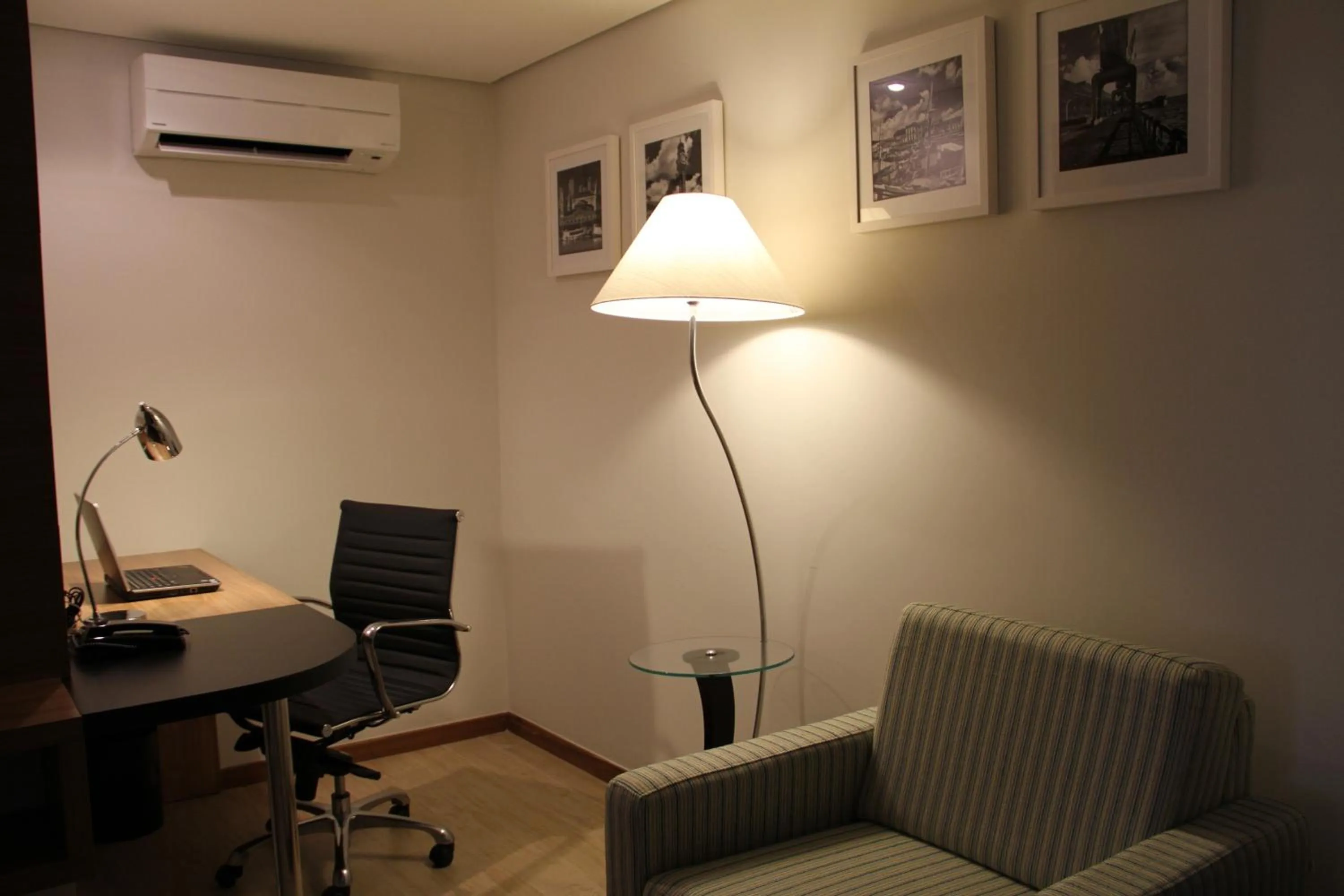 Living room in Radisson Hotel Belém