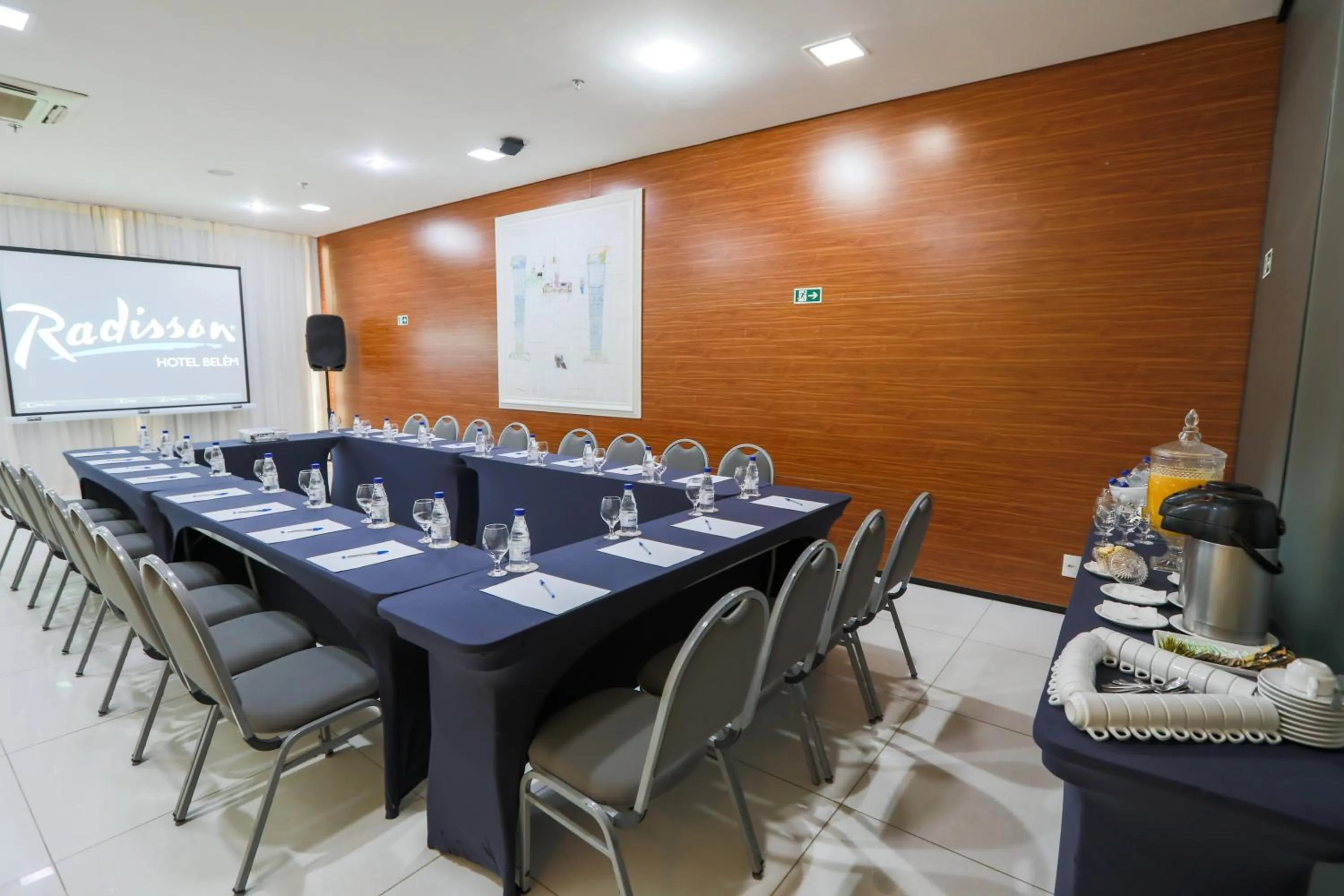 Business facilities in Radisson Hotel Belém