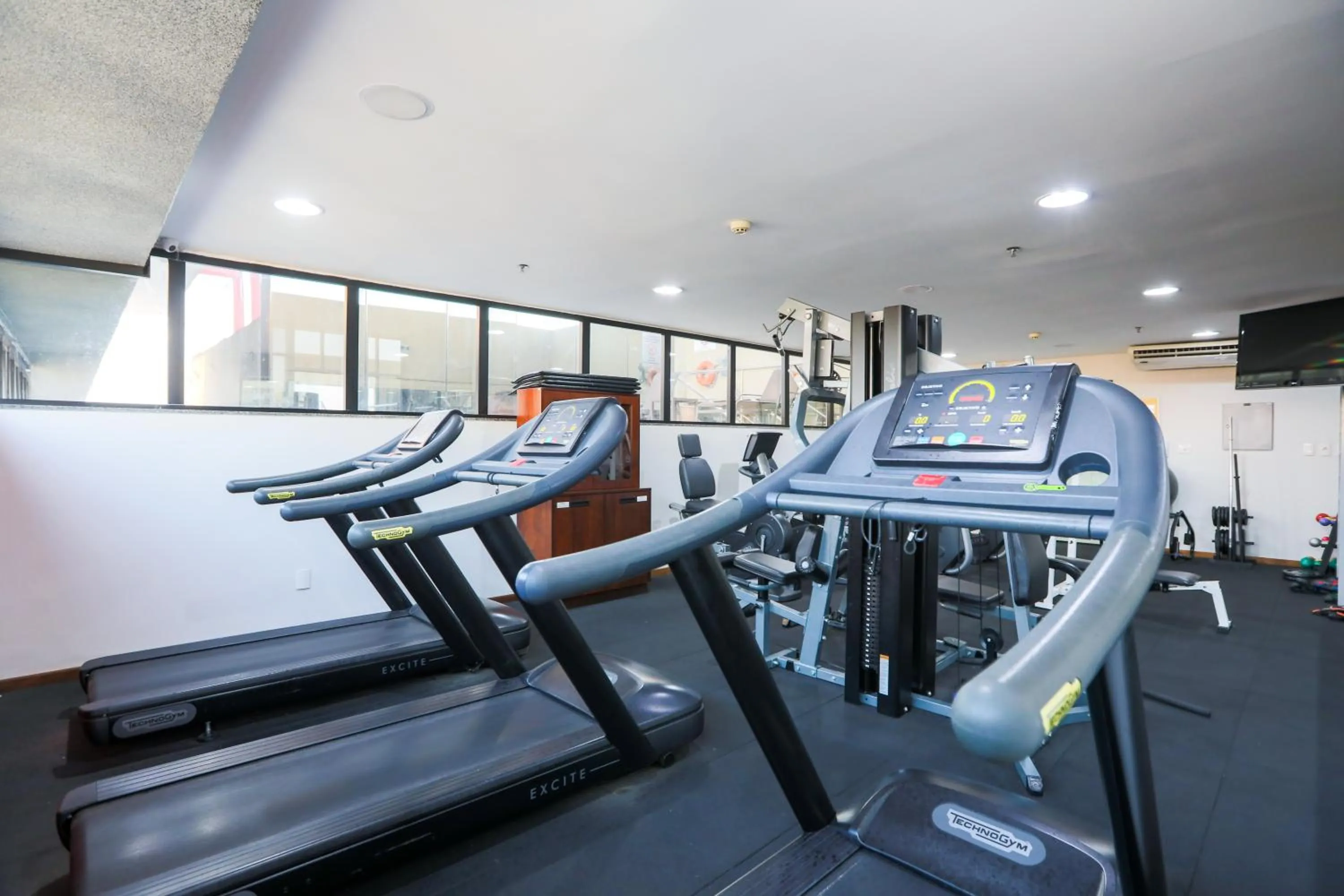 Fitness centre/facilities in Radisson Hotel Belém