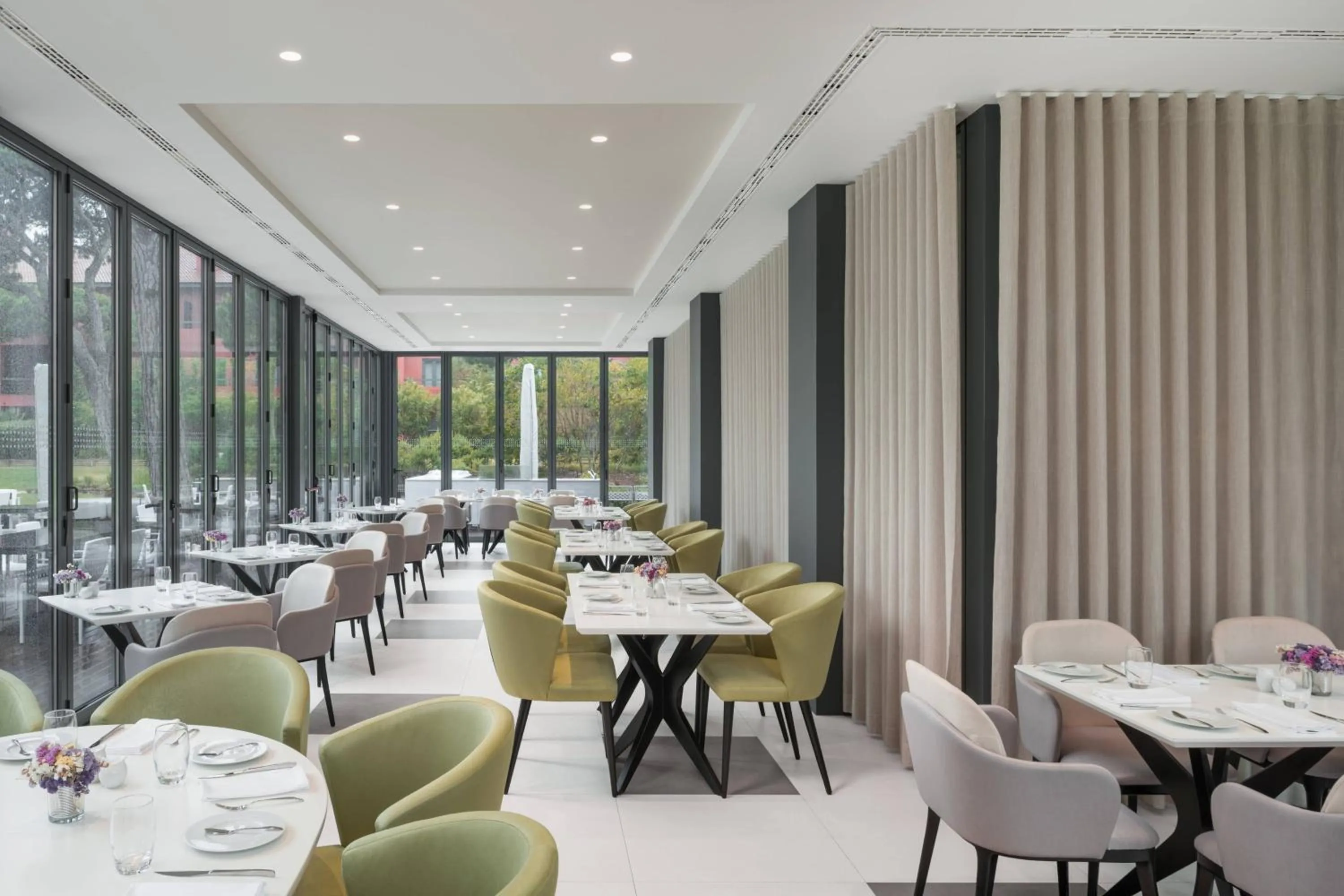 Restaurant/places to eat in Sheraton Cascais Resort - Hotel & Residences