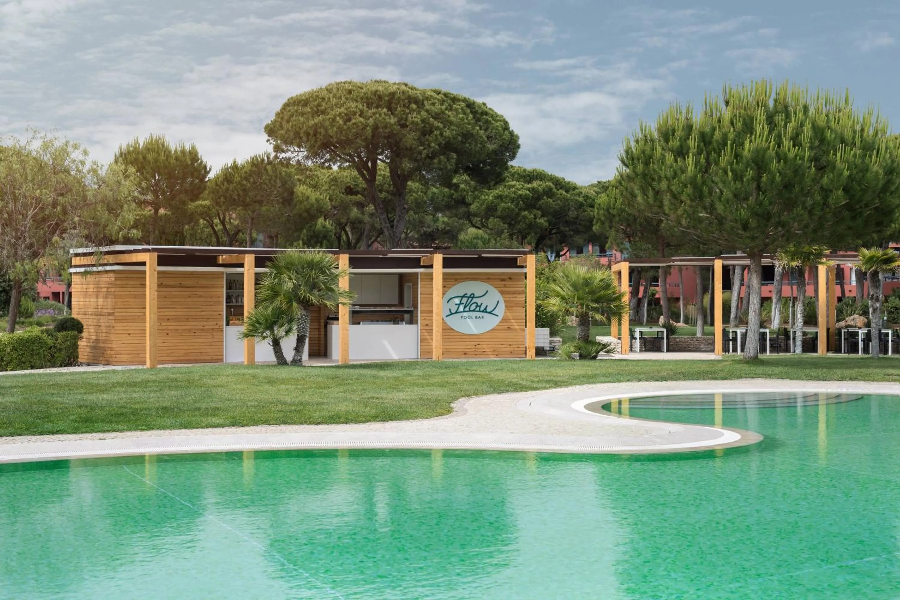 Lounge or bar in Sheraton Cascais Resort - Hotel & Residences