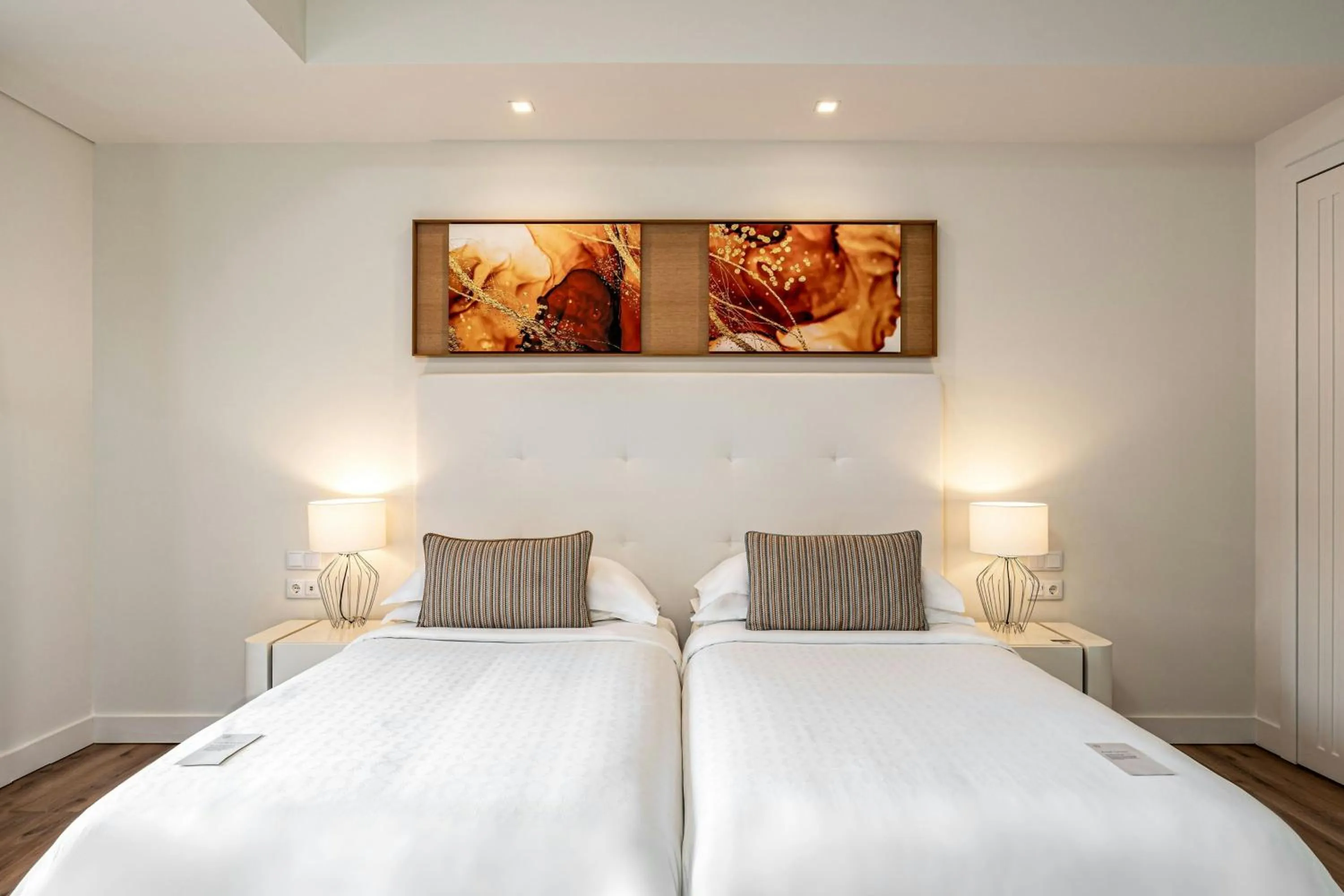 Photo of the whole room, Bed in Sheraton Cascais Resort - Hotel & Residences