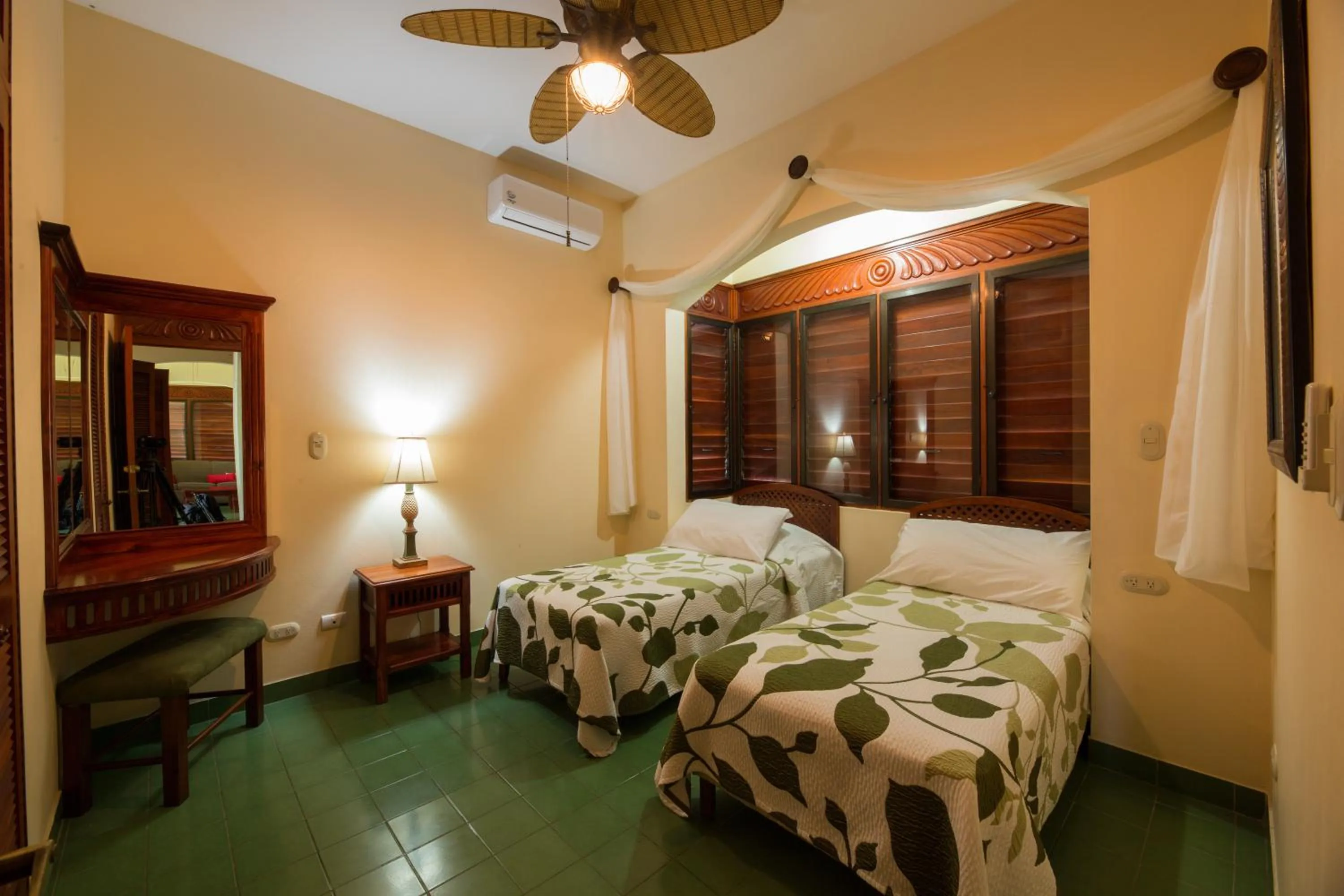 Bedroom, Bed in Club del Mar Oceanfront