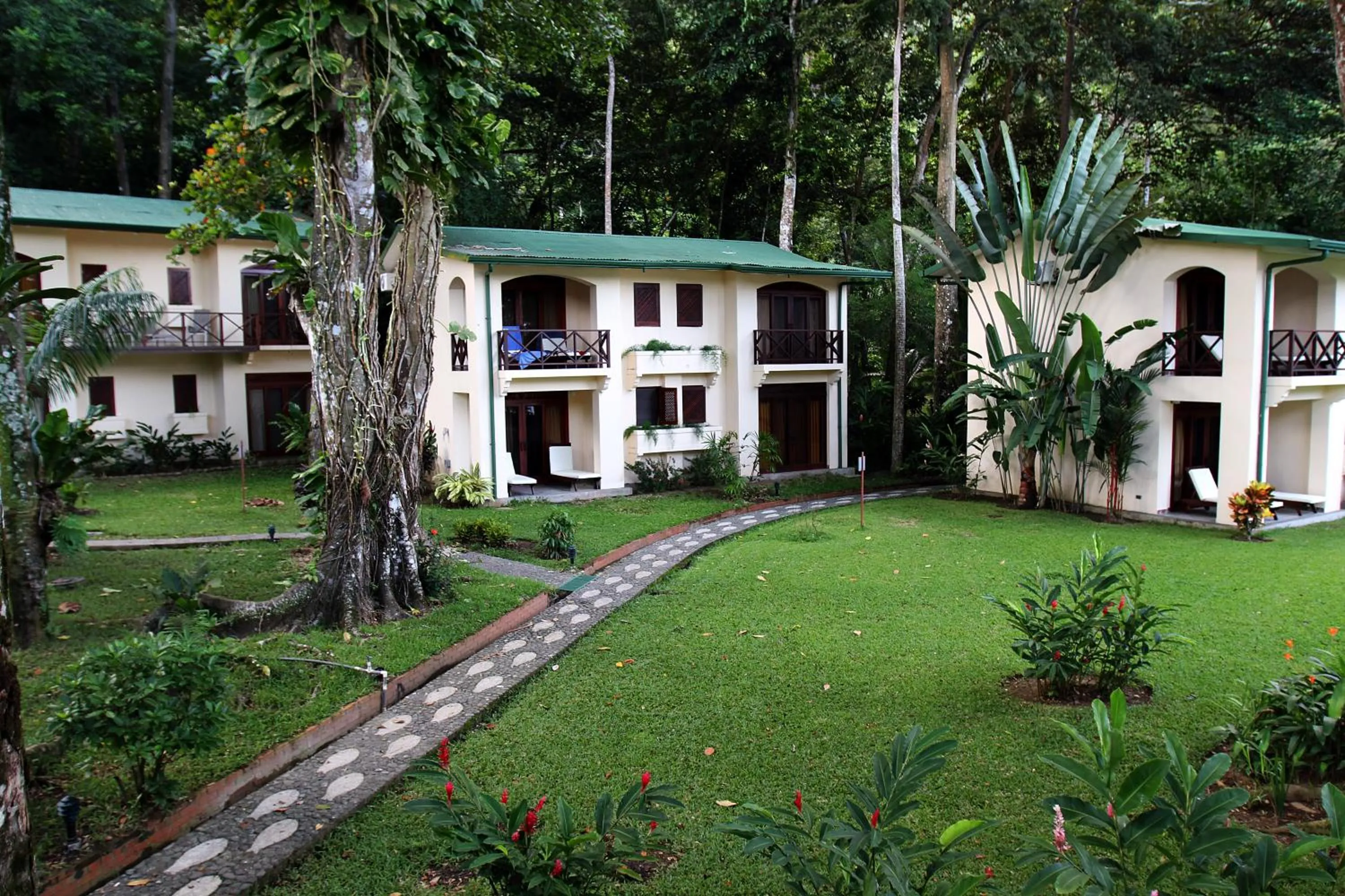 Garden in Club del Mar Oceanfront