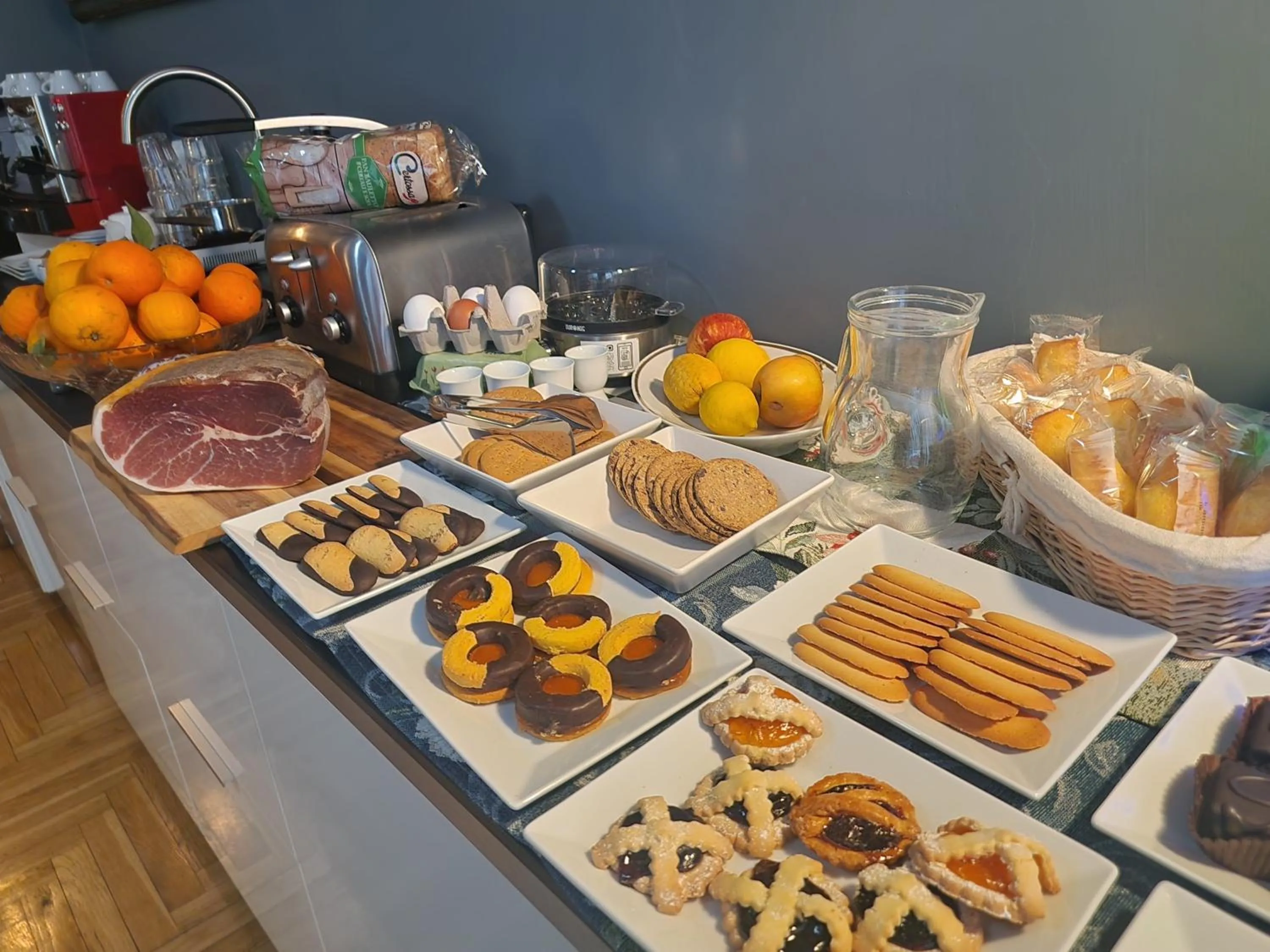 Breakfast in Sweet Home Parioli