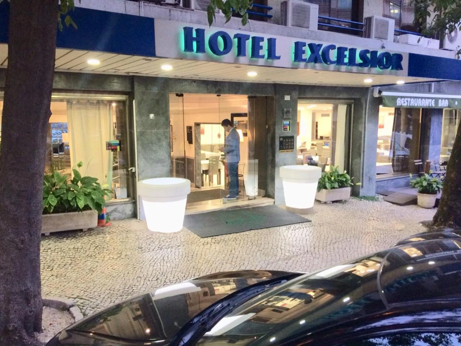 Property building in Hotel Excelsior