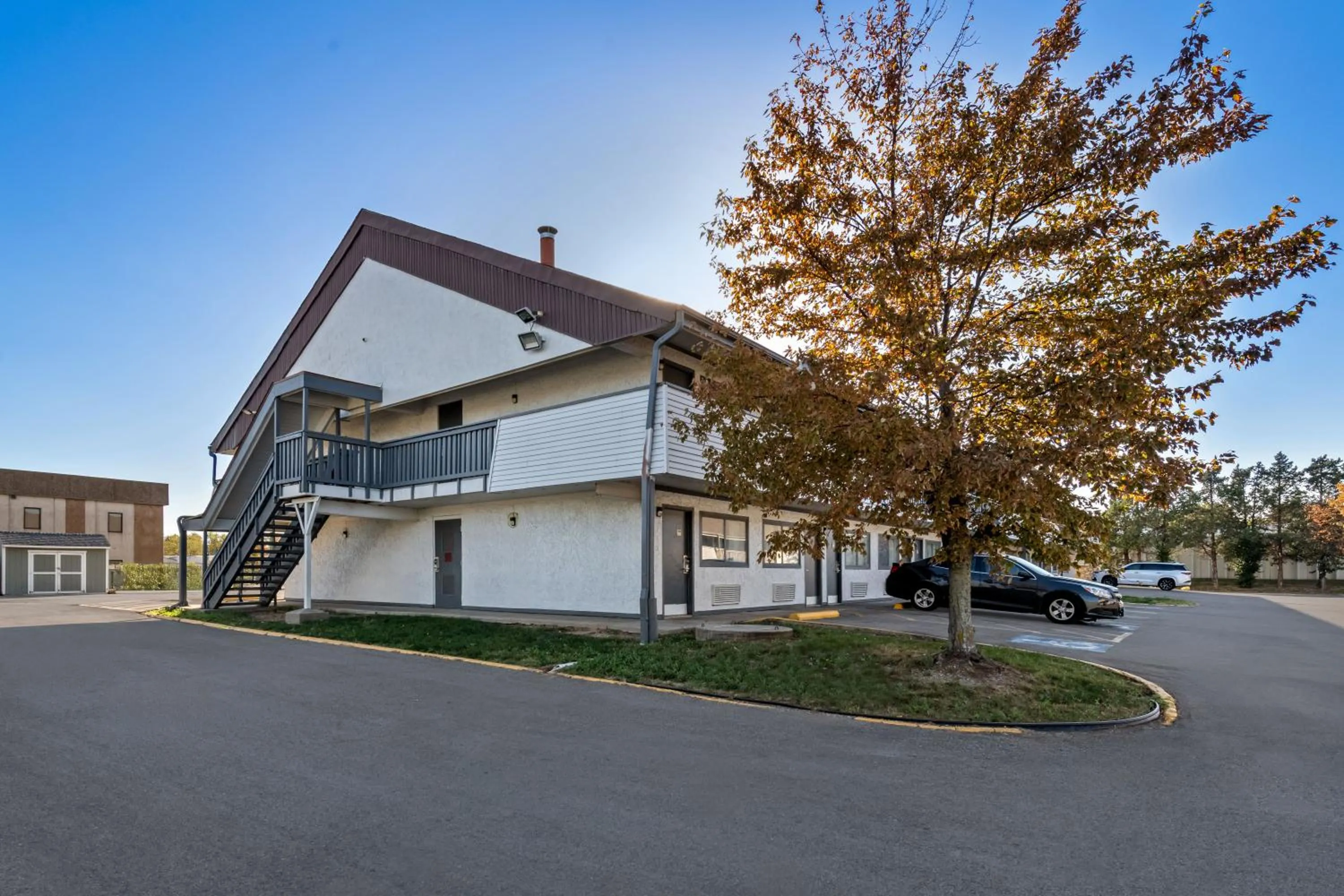 Property building in Americas Best Value Inn Kansas City East - Independence