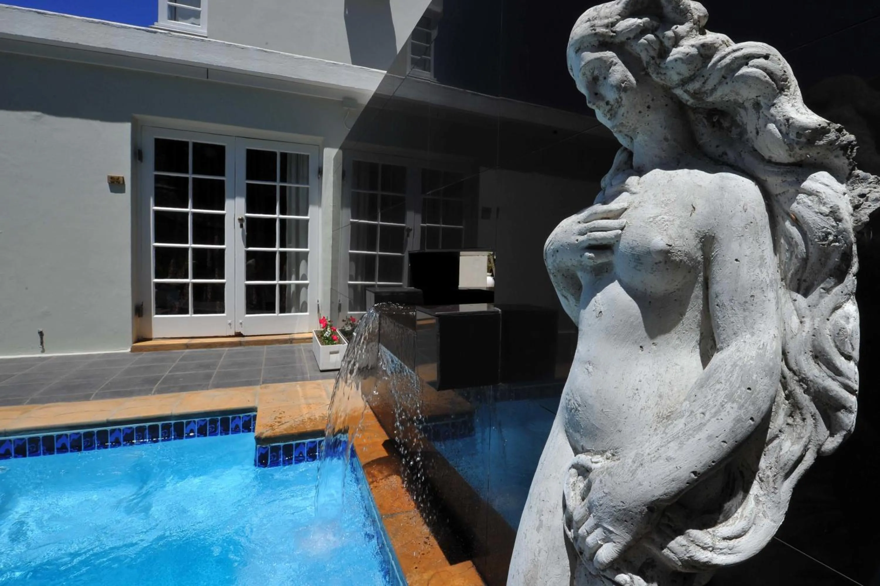 Swimming pool in Little Scotia