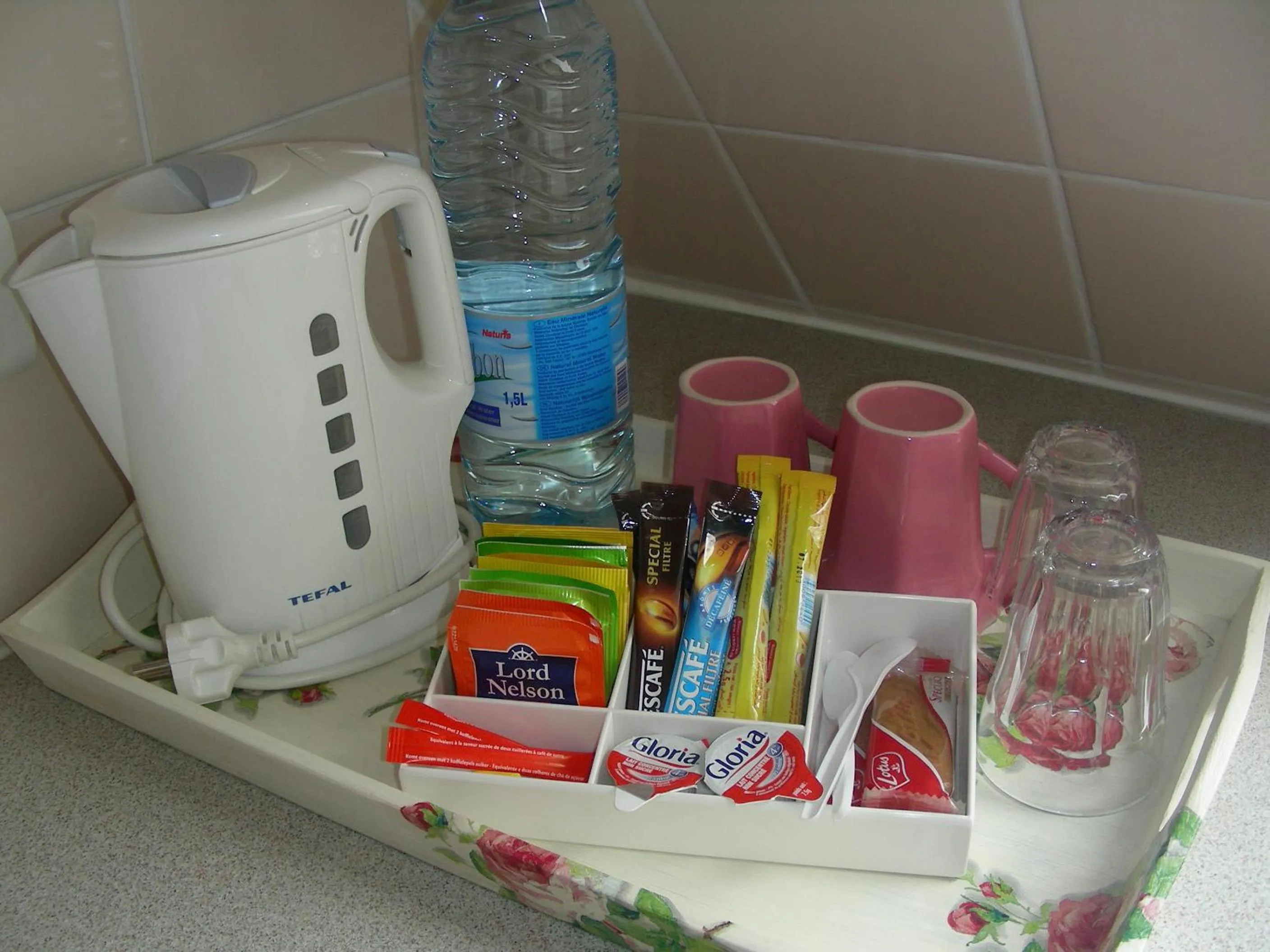 Coffee/tea facilities in A la Maison du Héron