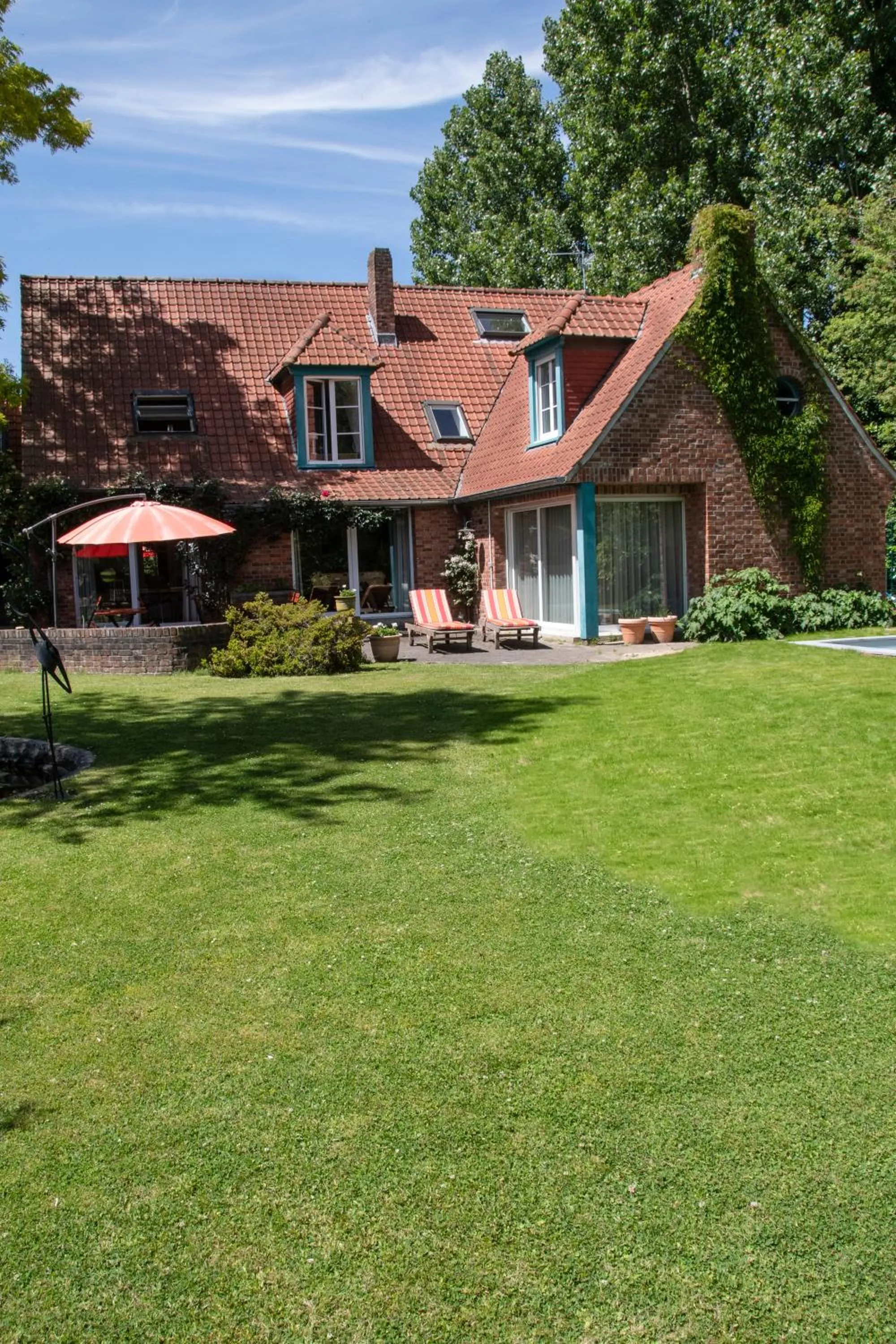 Property building in A la Maison du Héron
