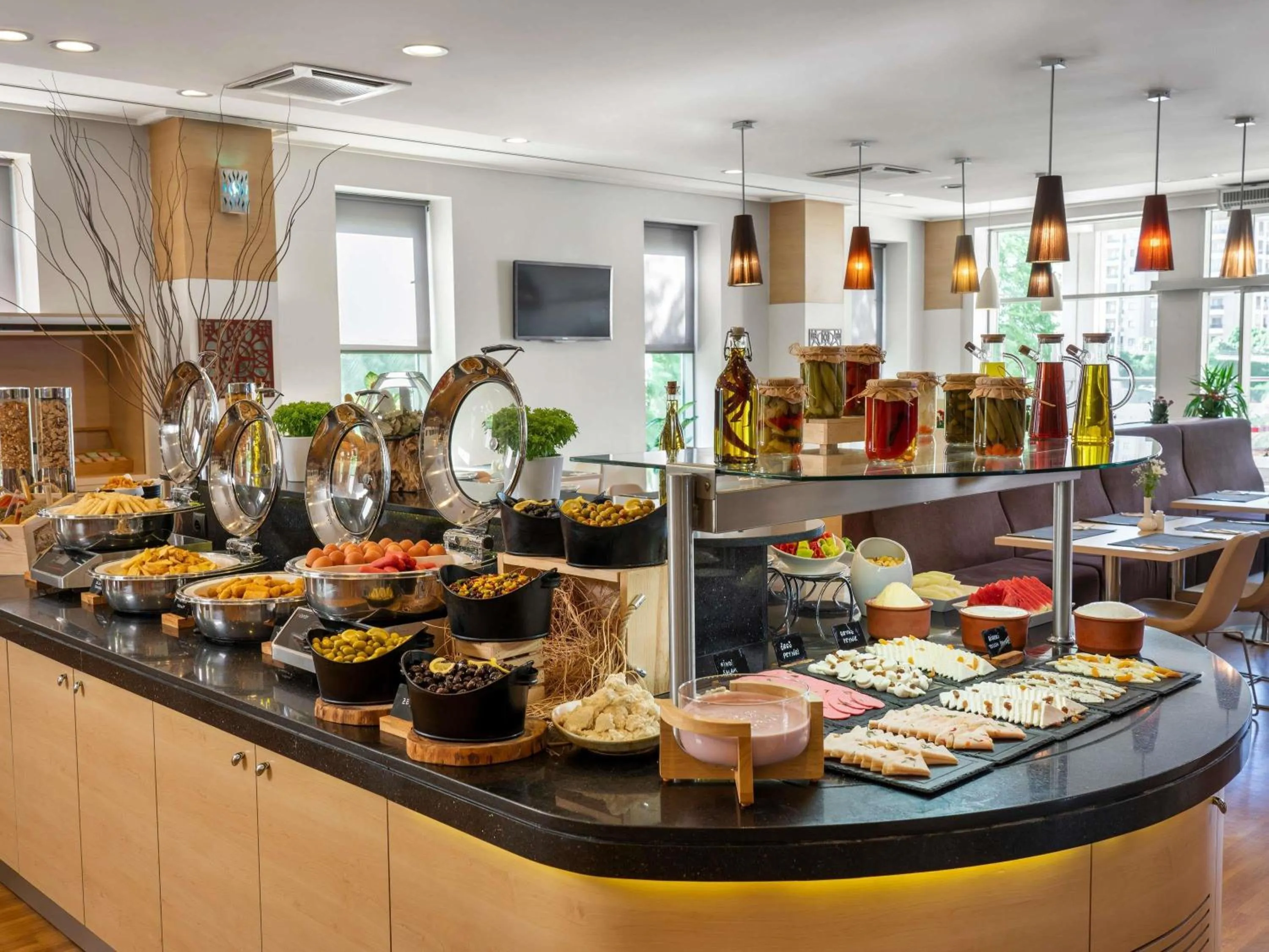 Property building in ibis Adana