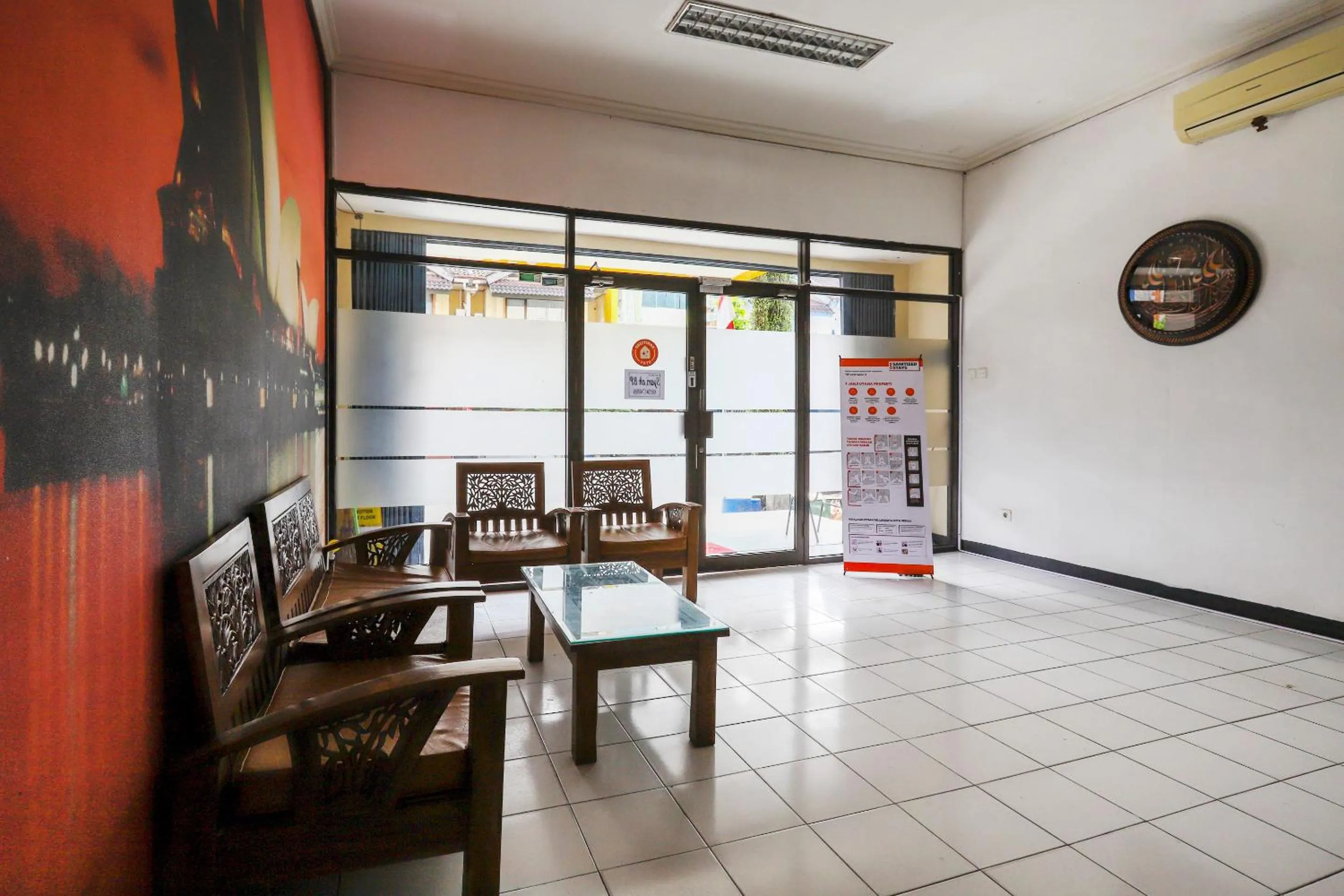 Lobby or reception in Good Sleep Balikpapan Mitra RedDoorz