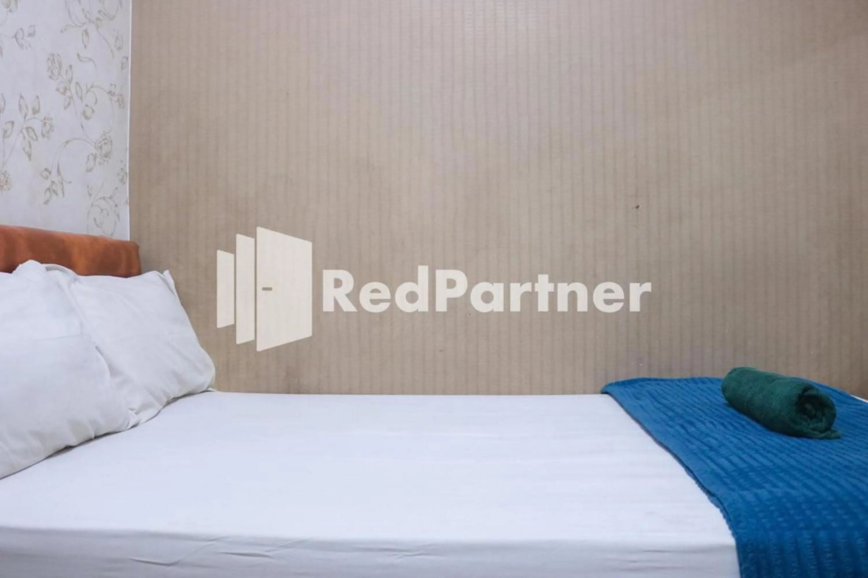 Bedroom, Bed in Good Sleep Balikpapan Mitra RedDoorz