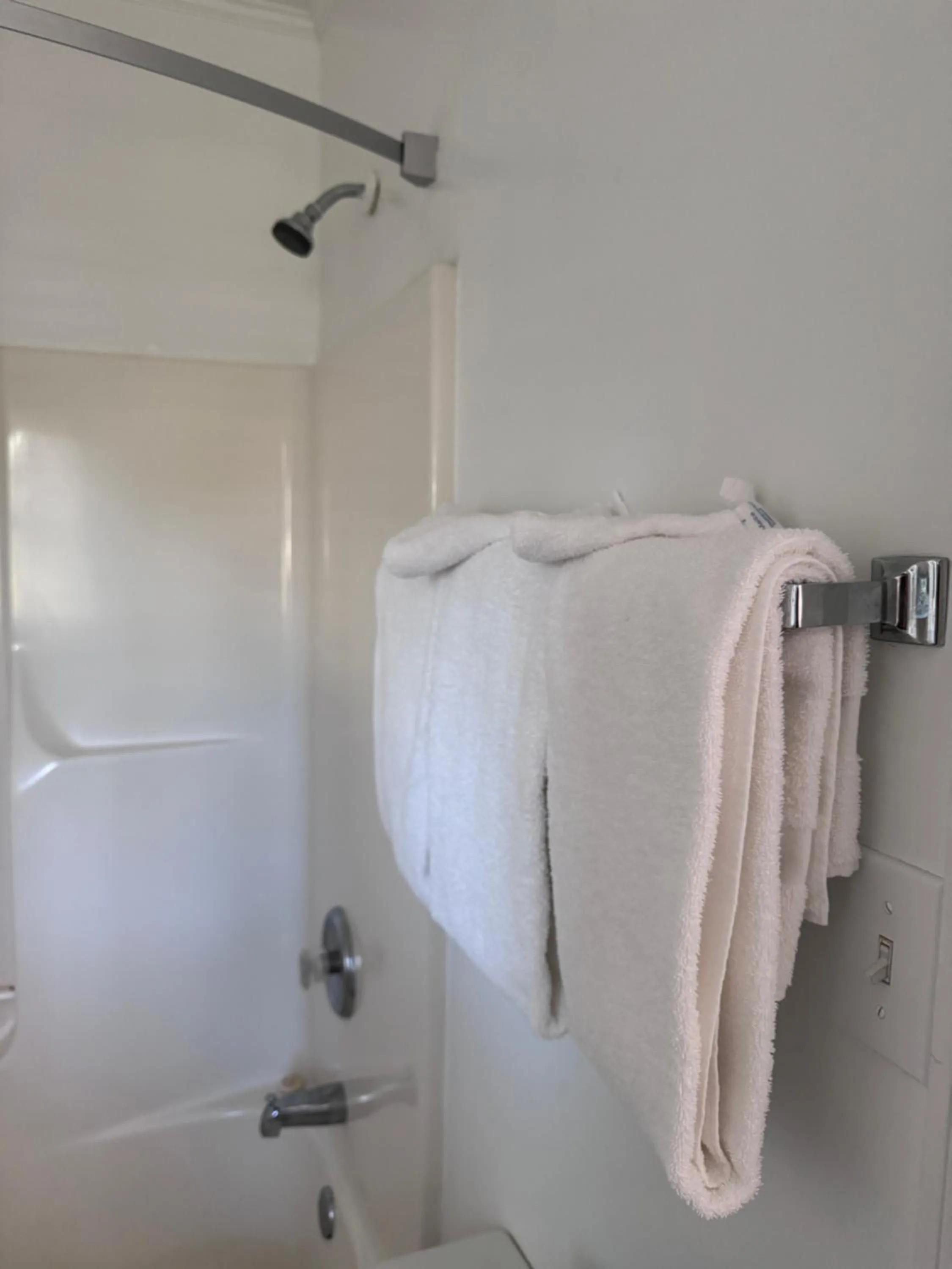 Shower in Francis Scott Key Family Resort