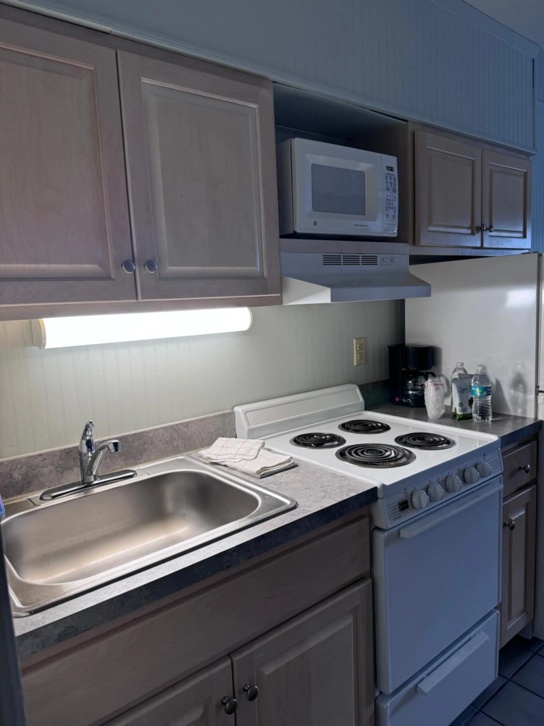 Kitchen or kitchenette in Francis Scott Key Family Resort