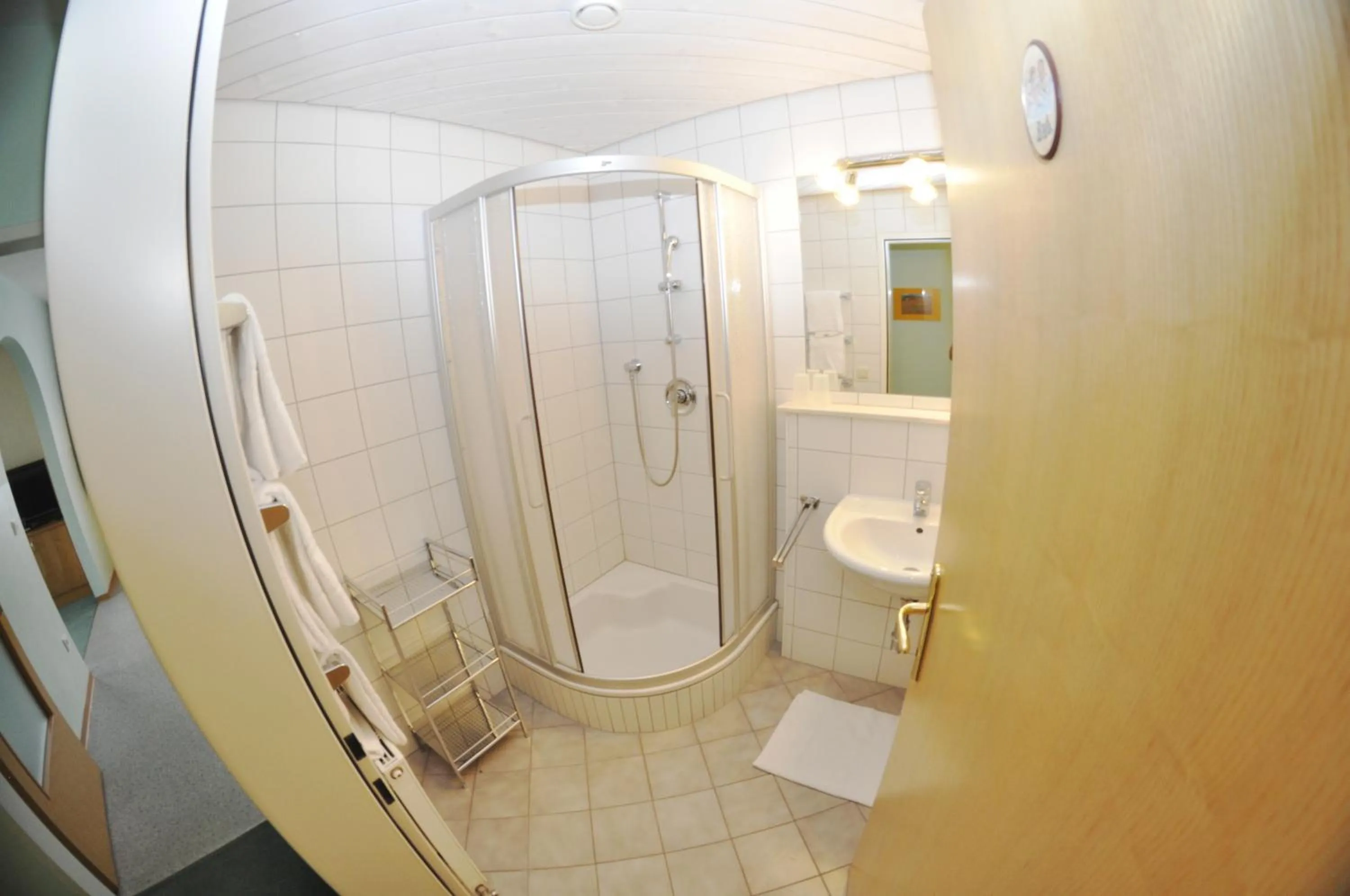 Bathroom in Apparthotel Bliem
