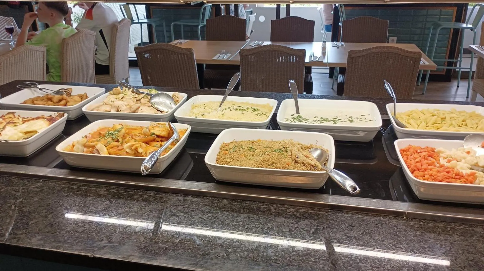 Restaurant/places to eat in Ukino Terrace Algarve Concept