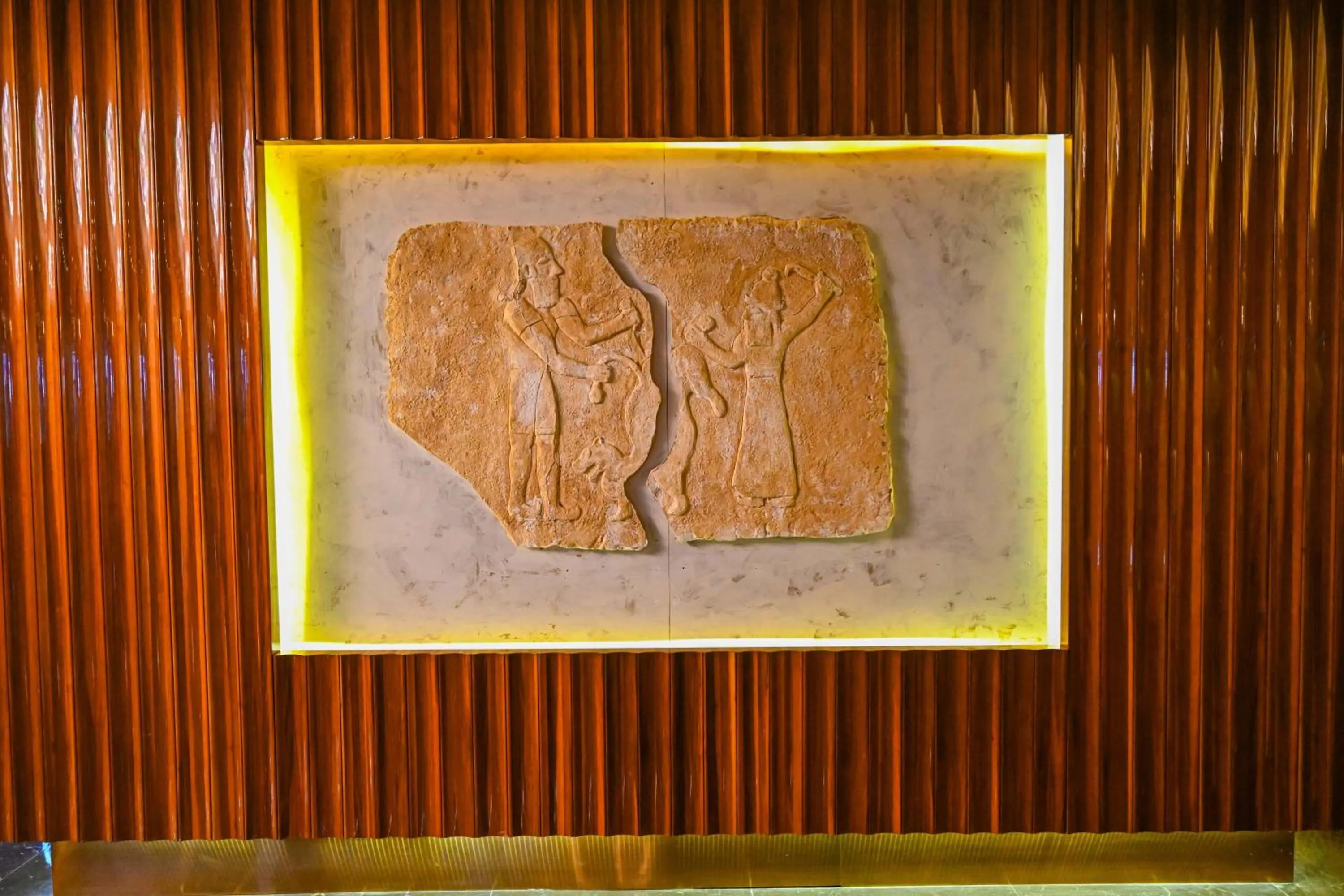 Decorative detail in Gold Majesty Hotel