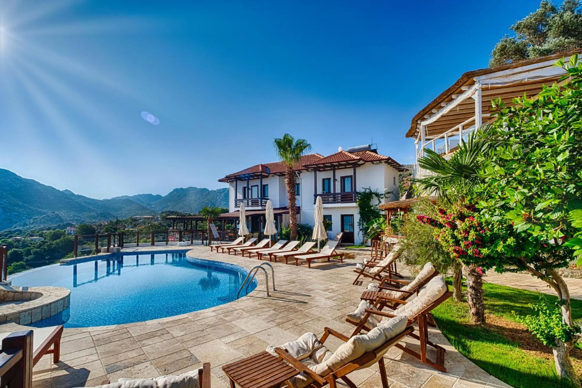 Property building in Les Terrasses De Selimiye