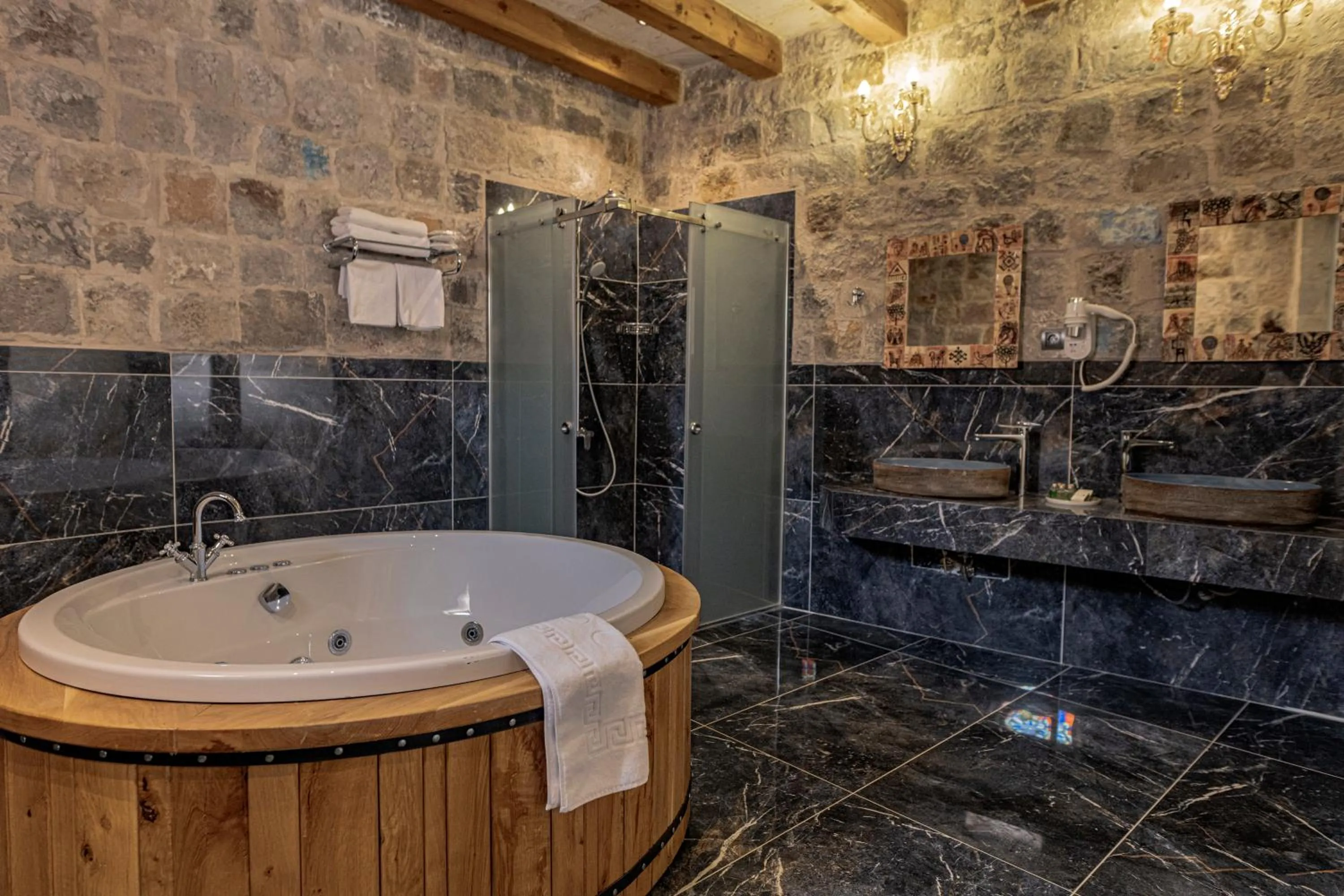 Shower in Göreme Cave Suites