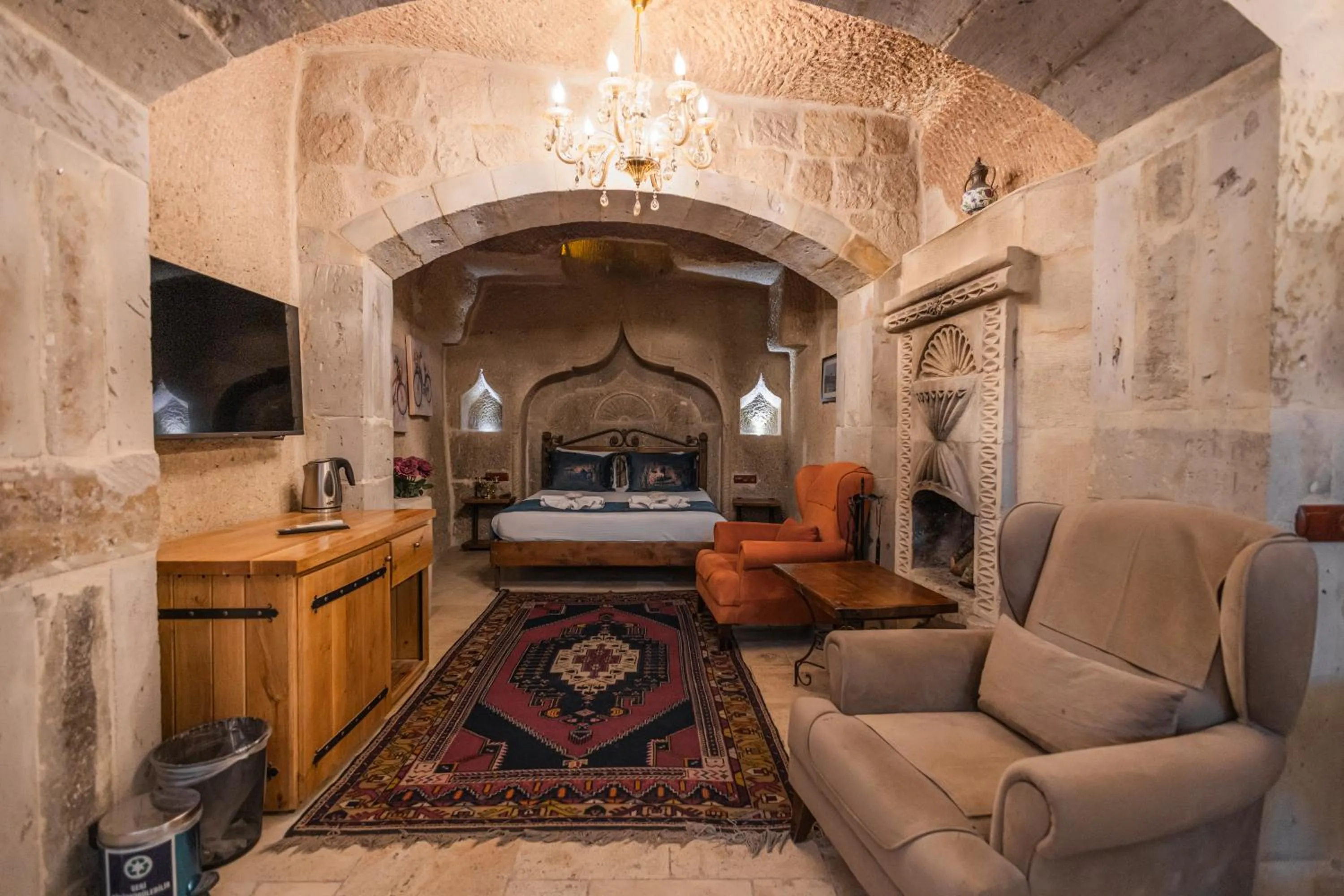 Photo of the whole room in Göreme Cave Suites