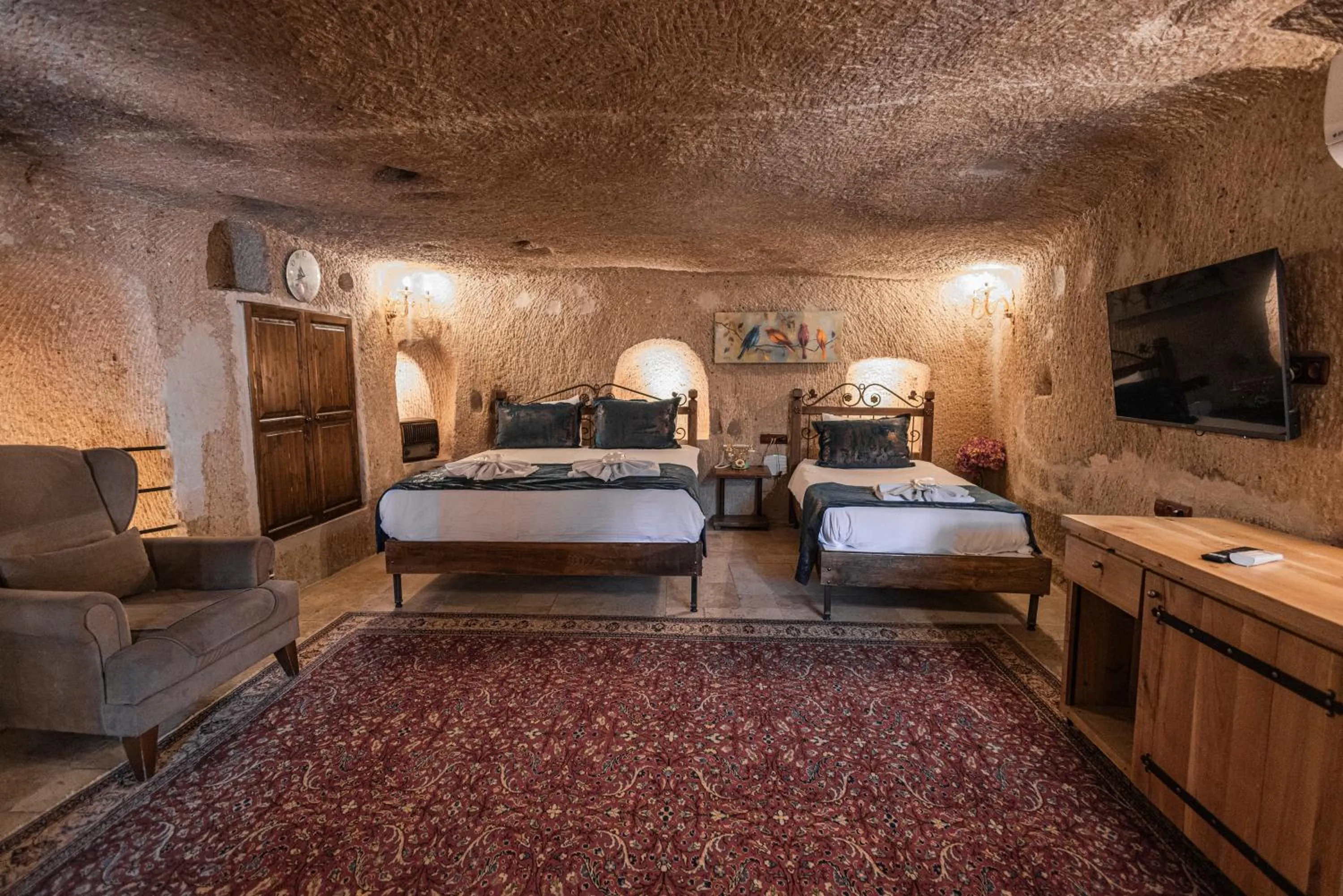 Bed in Göreme Cave Suites