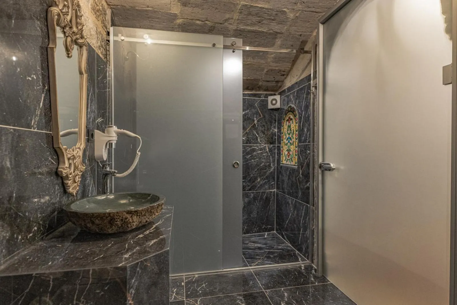 Shower in Göreme Cave Suites