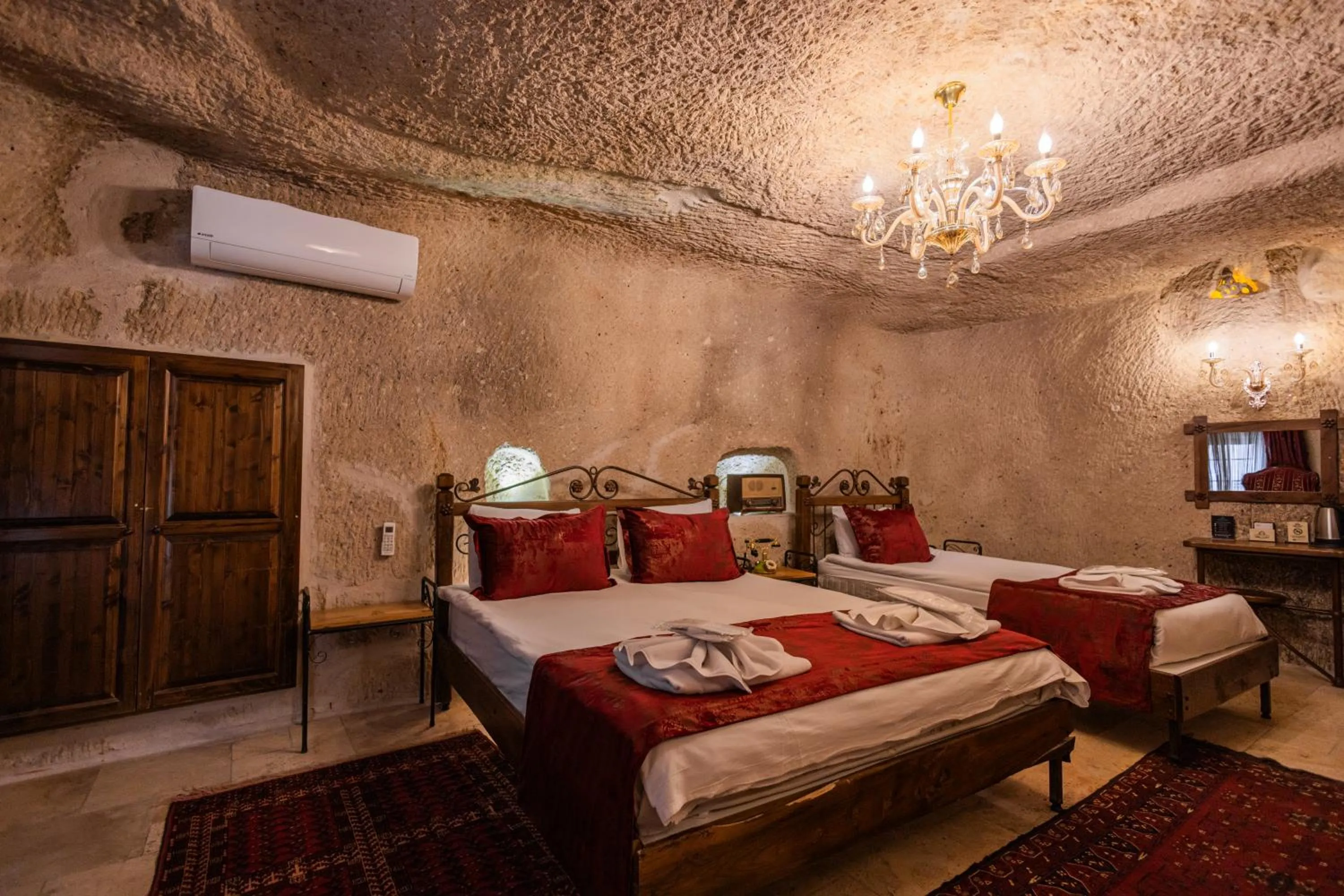 Bed in Göreme Cave Suites