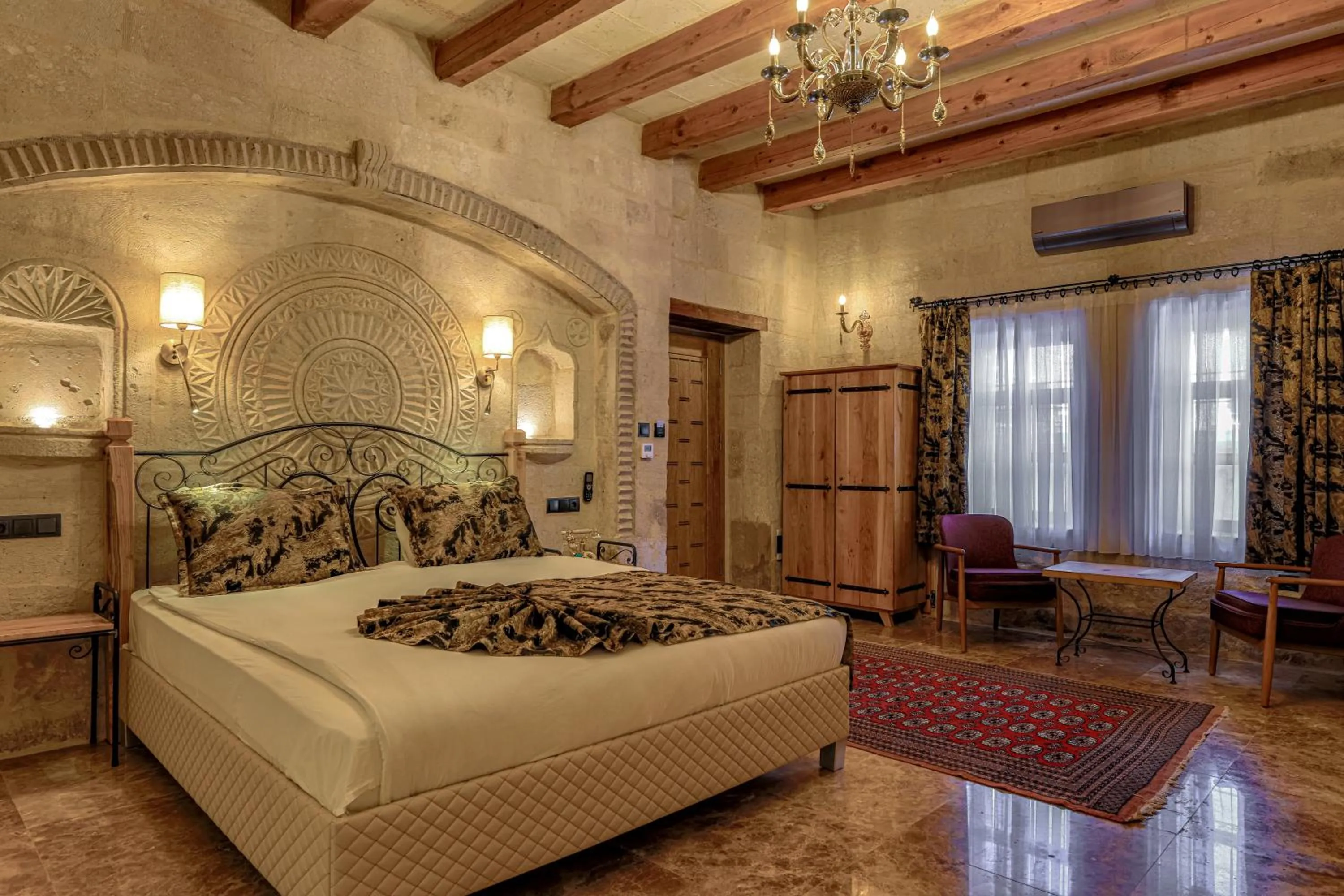 Bed in Göreme Cave Suites