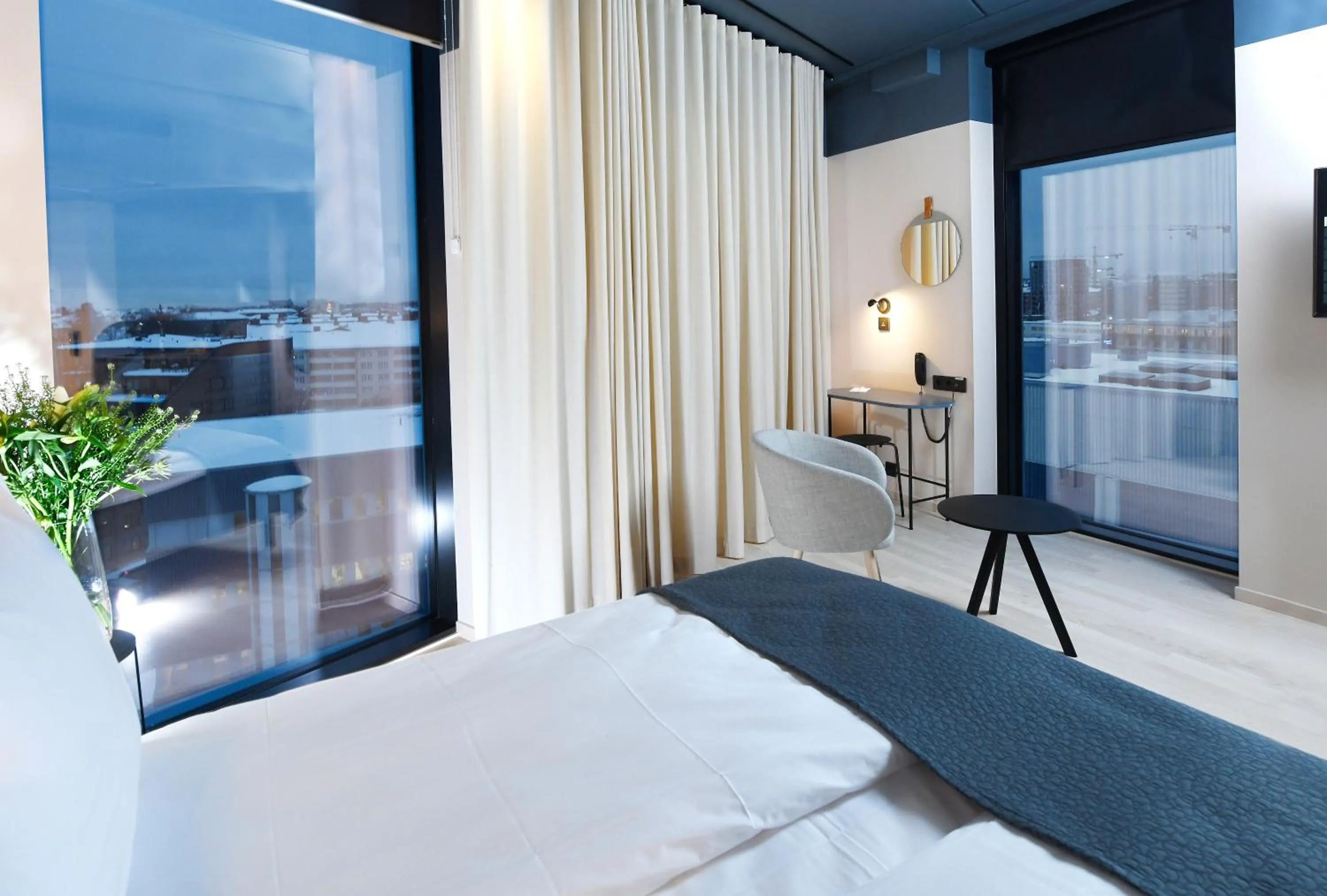 Bed in Best Western Plus Grow Hotel