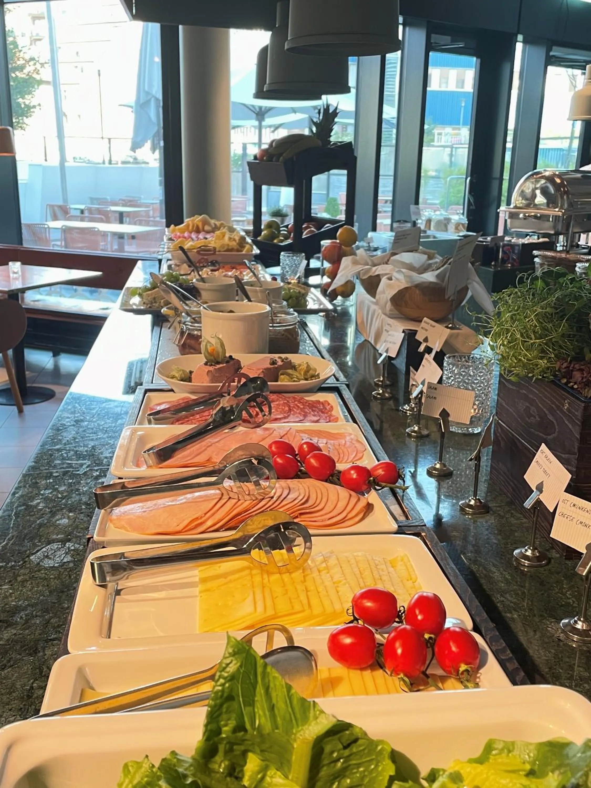 Buffet breakfast in Best Western Plus Grow Hotel