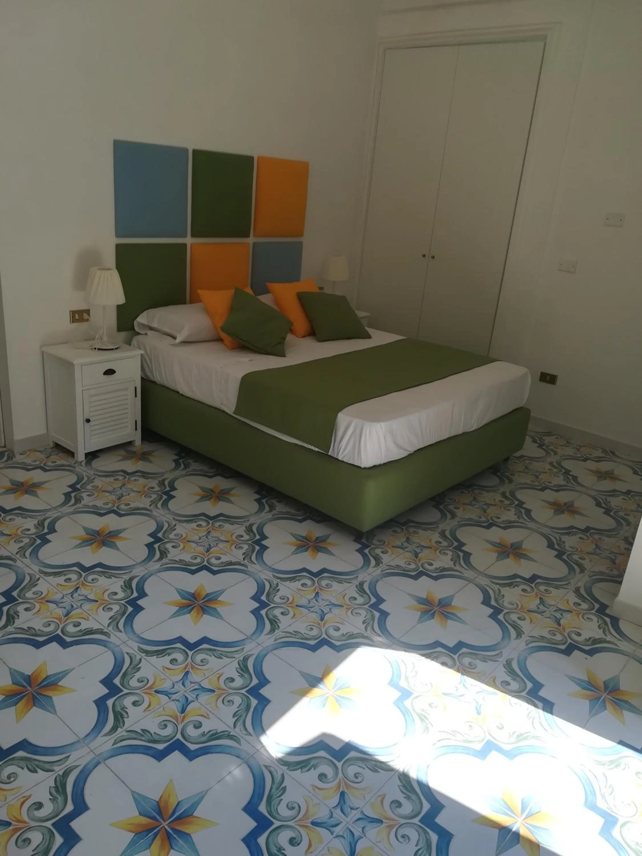 Bed in SuiteNapoliSantaLucia