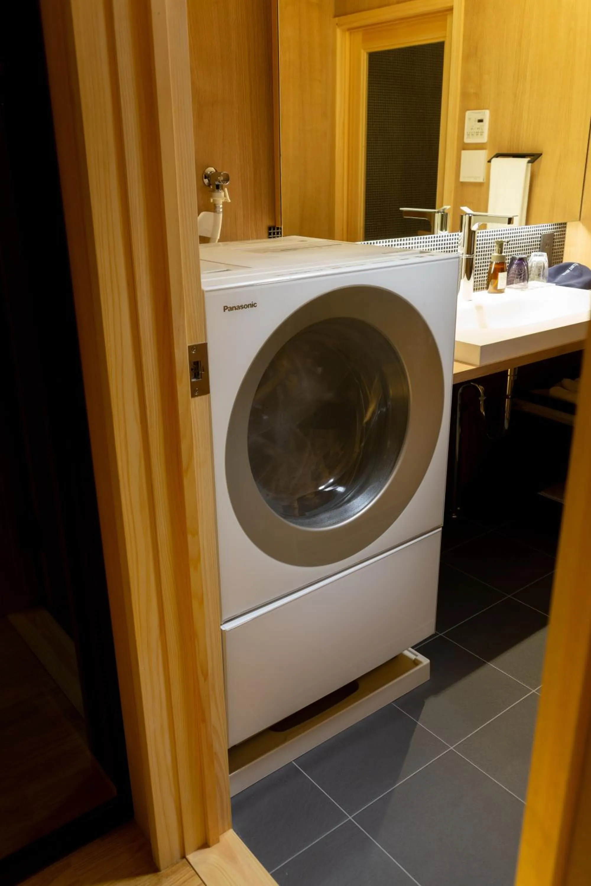 Area and facilities in Tsumugi Sanjusangendo