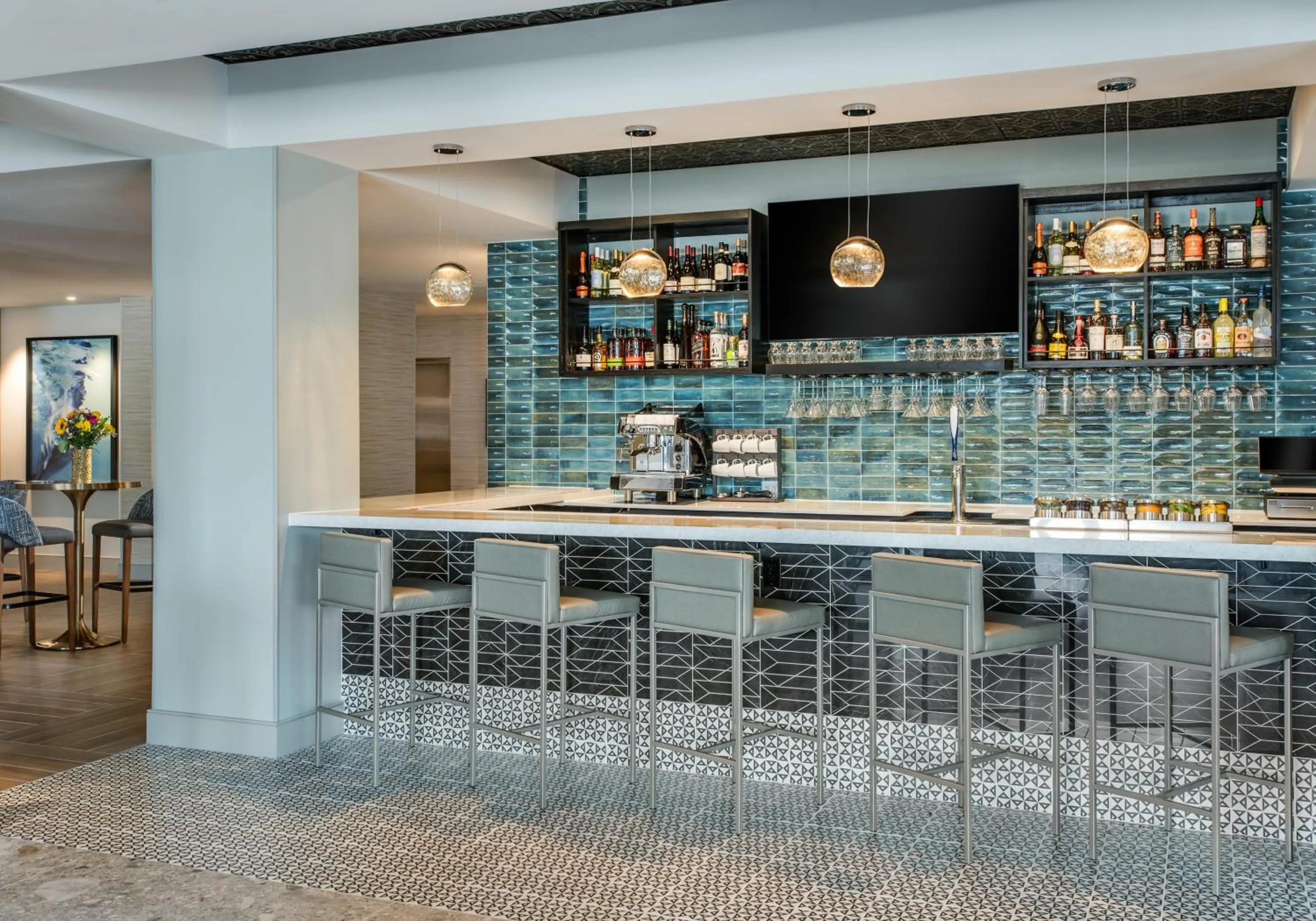 Lounge or bar in Coast Rehoboth Beach, Tapestry Collection By Hilton