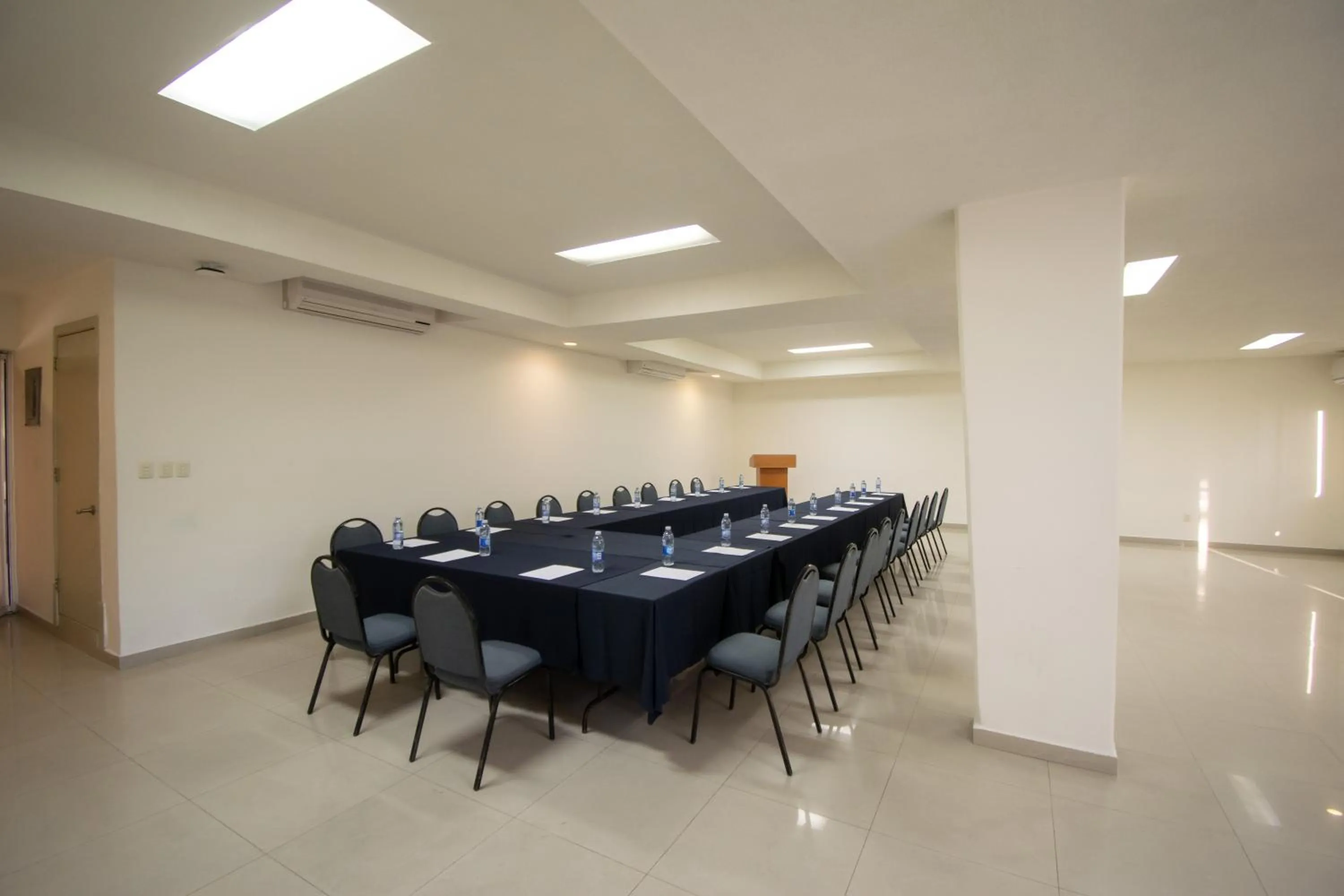 Banquet/Function facilities in Hotel Poza Rica Centro