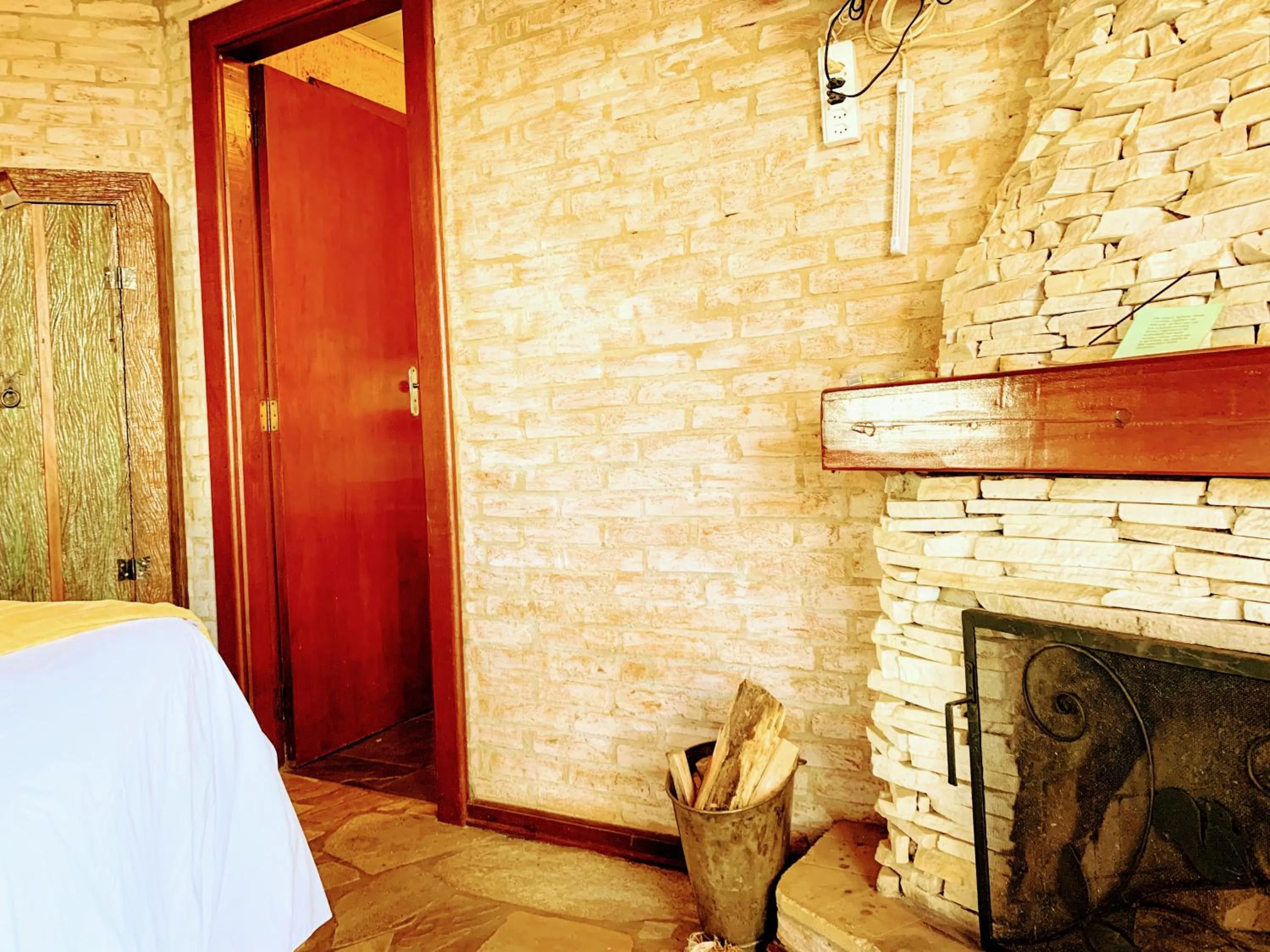 flat iron in Pousada Cantinho das Estrelas