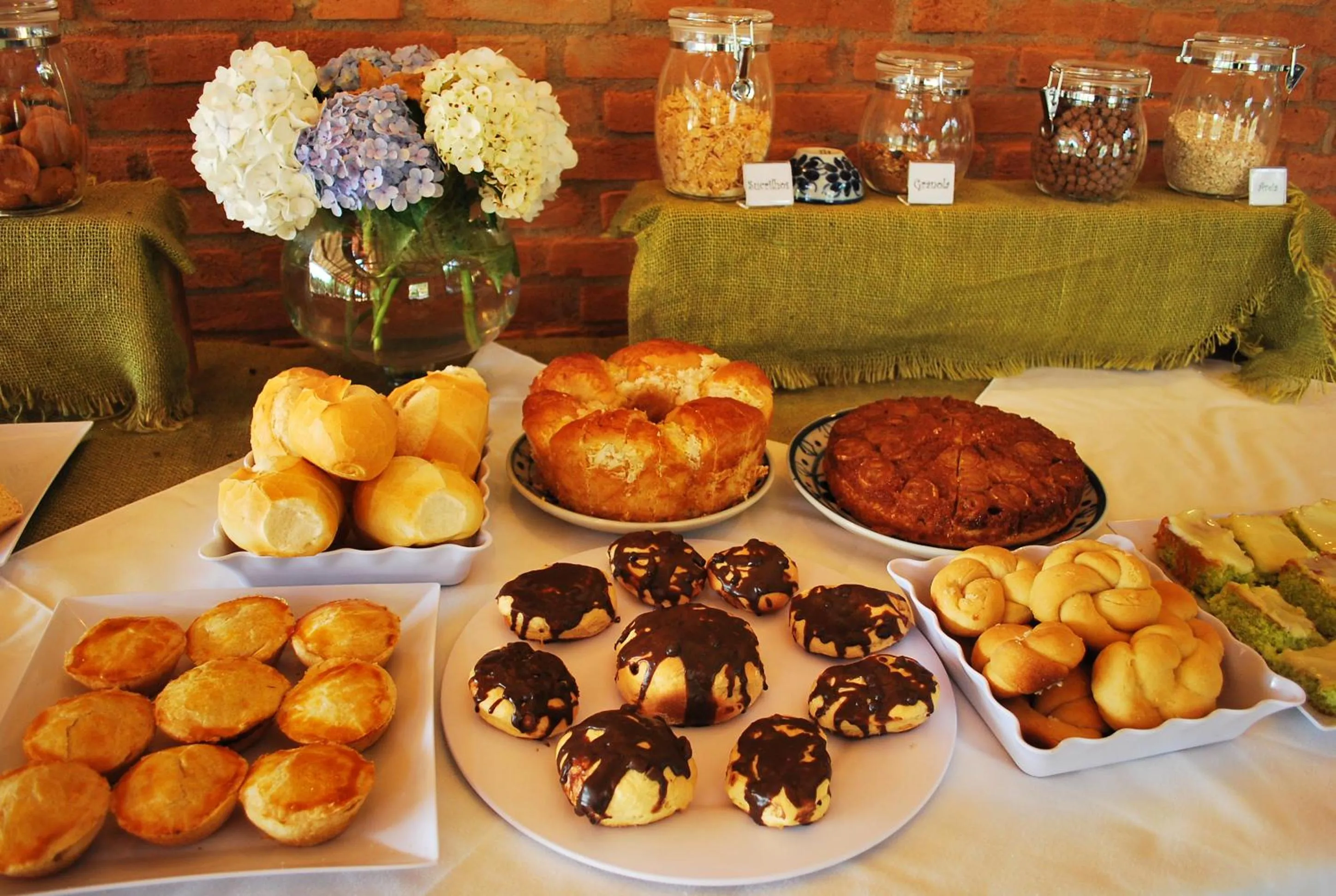 Breakfast in Pousada Cantinho das Estrelas