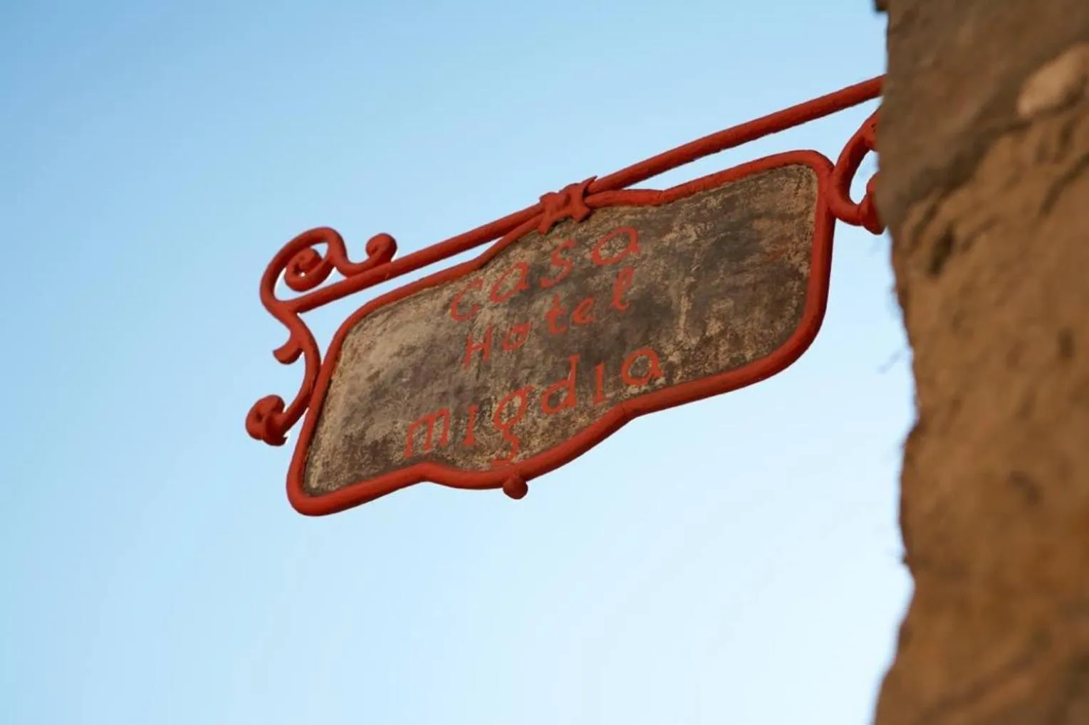 Property building in Casa Migdia